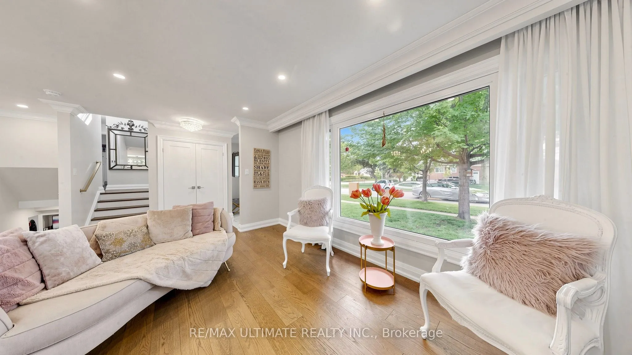112 Coronation Drive