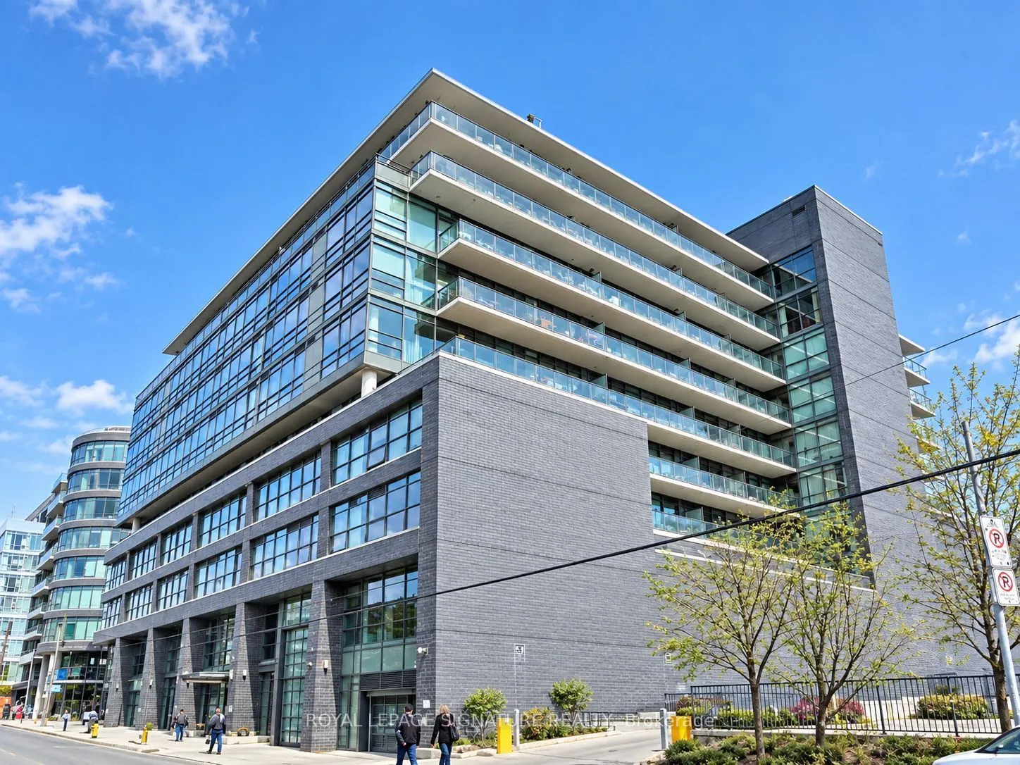 319 Carlaw Avenue #310