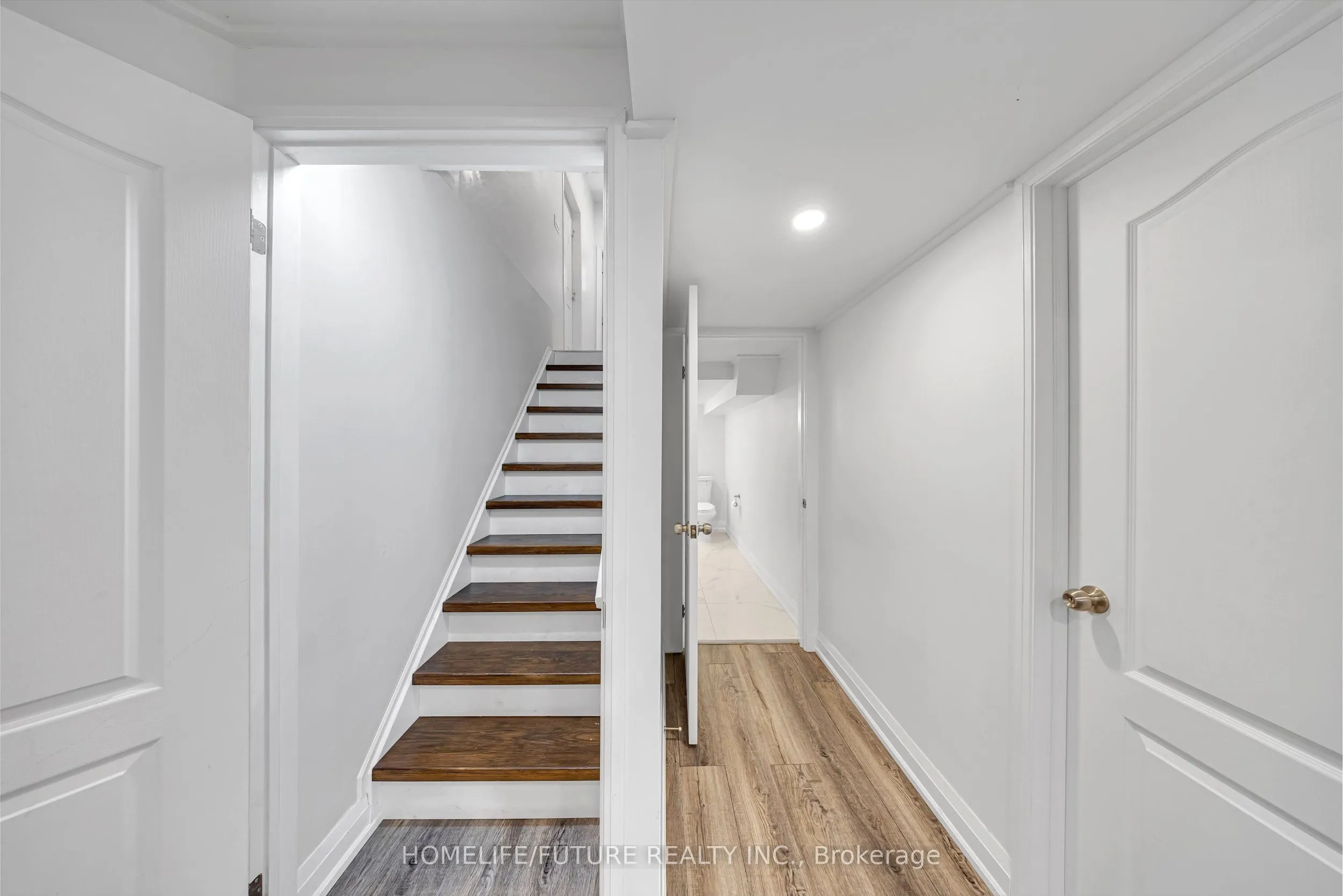 17 Grainger Crescent