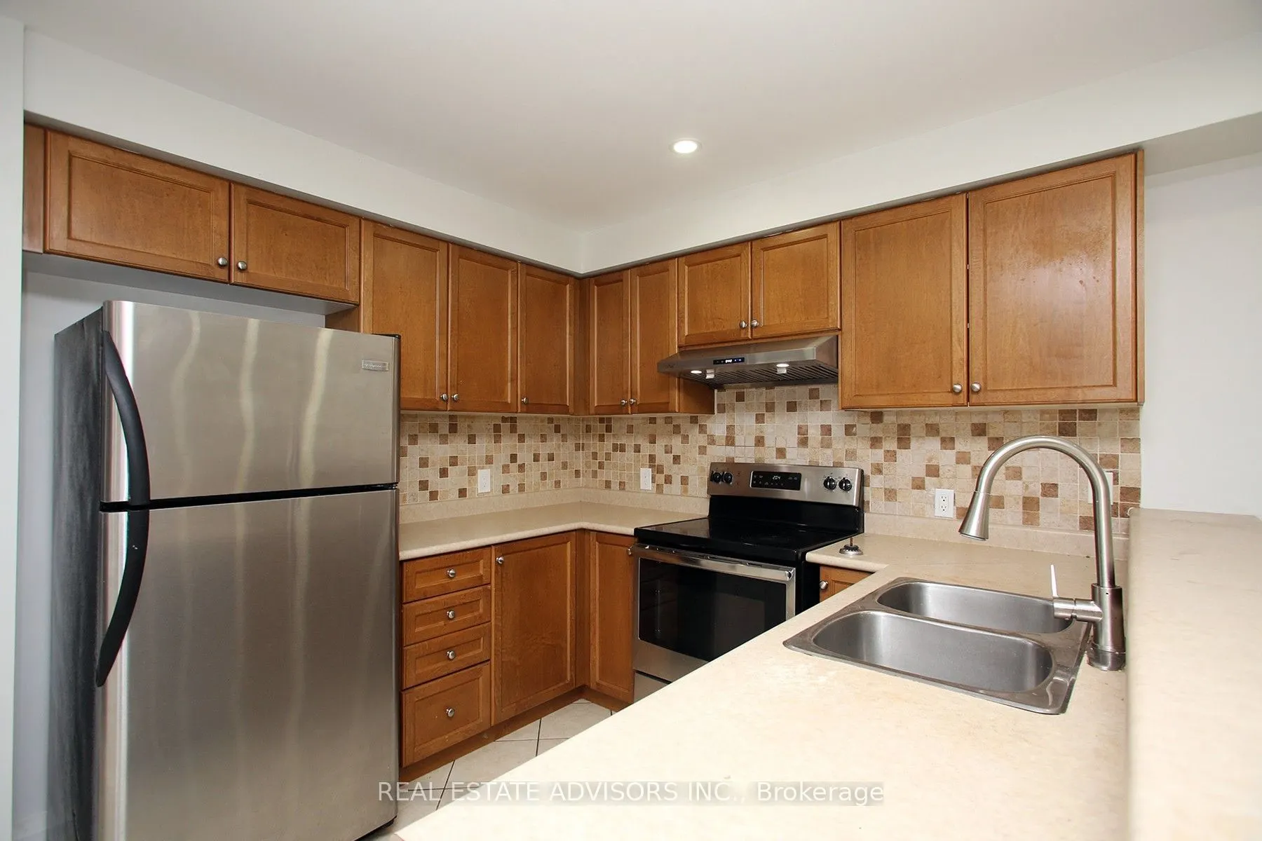 80 Dooley Crescent