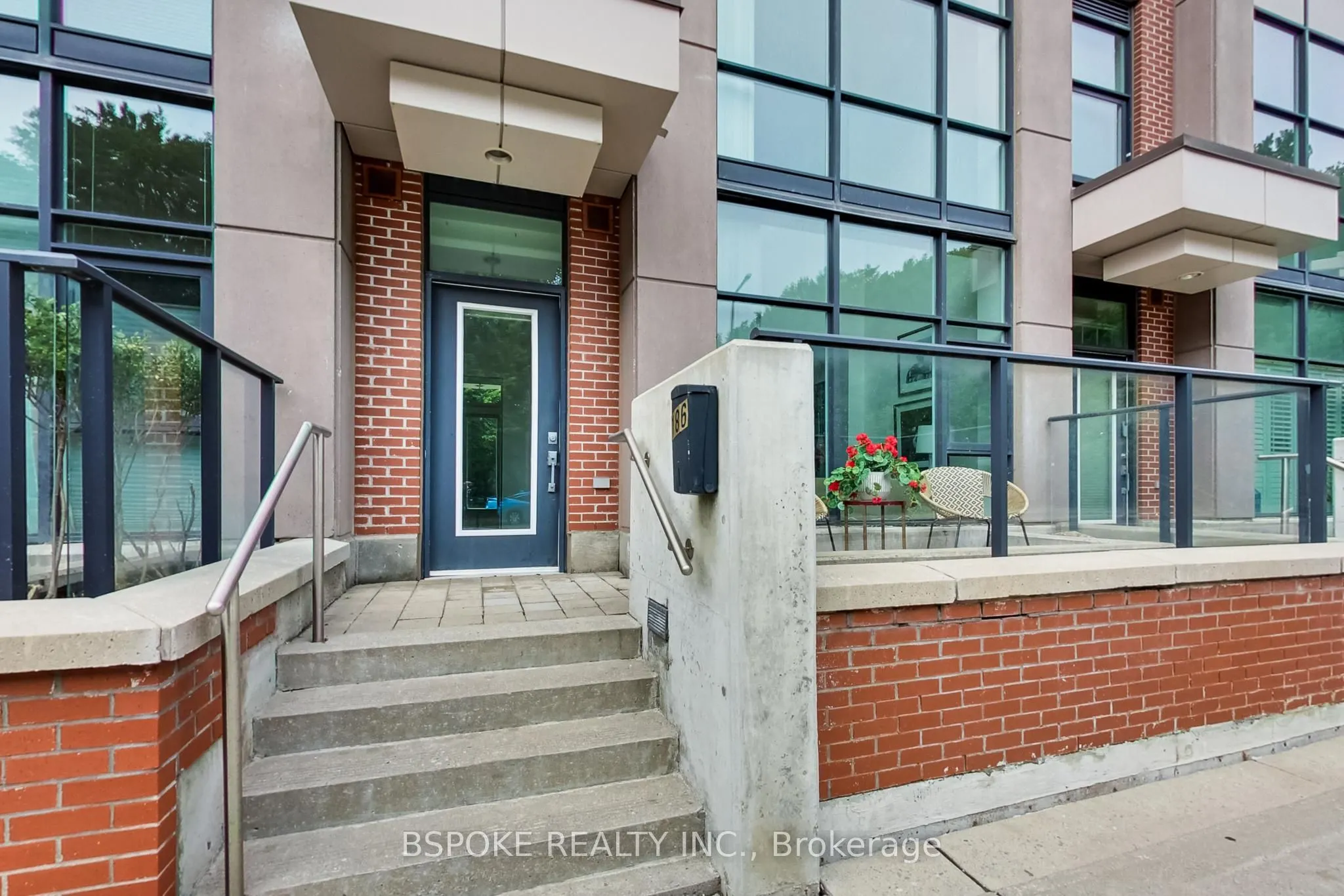 186 Borough Drive #15