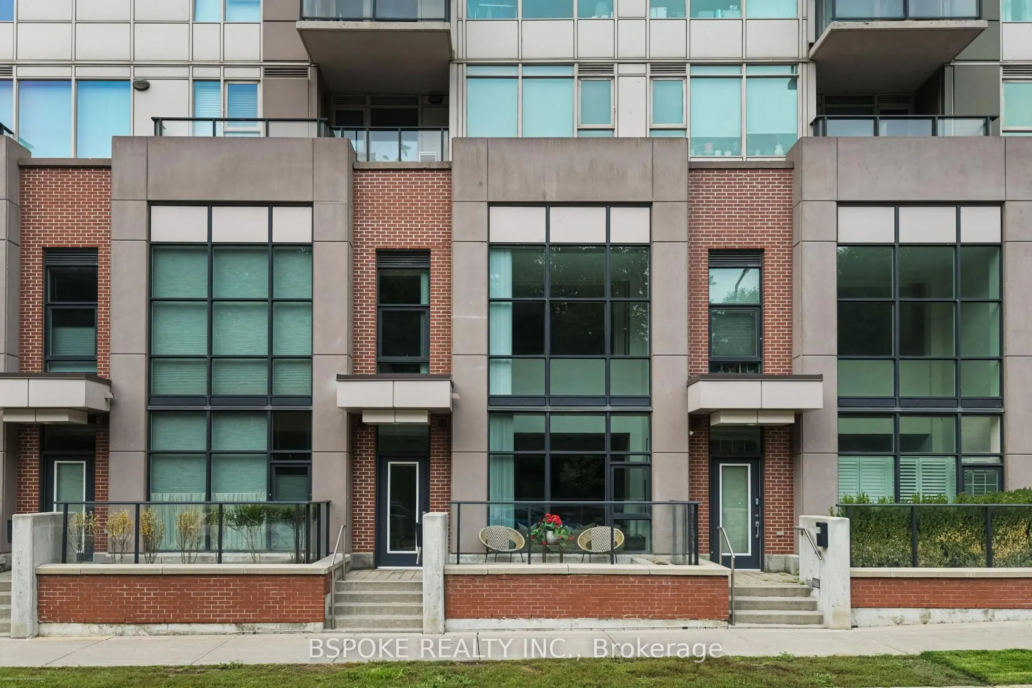 186 Borough Drive #15