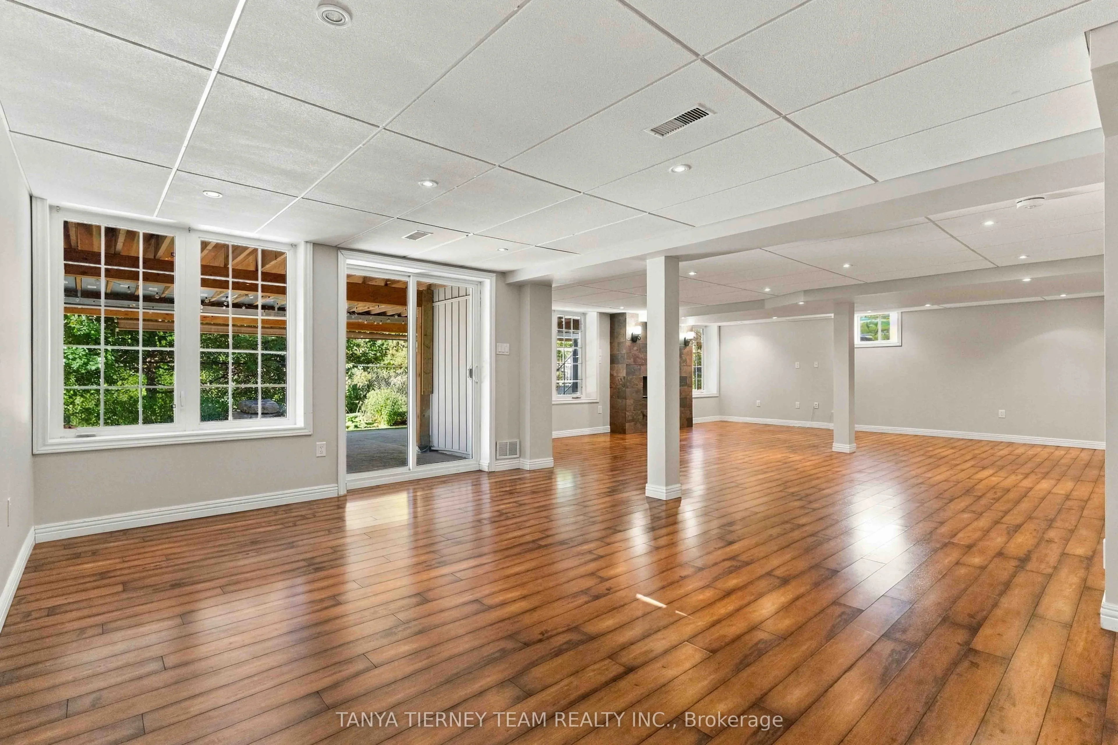 4 Branthaven Court