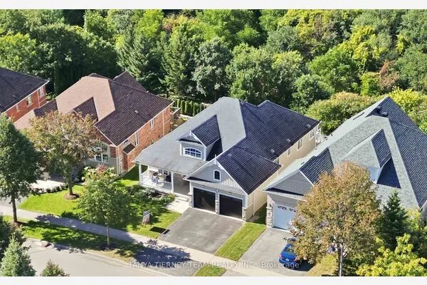 4 Branthaven Court