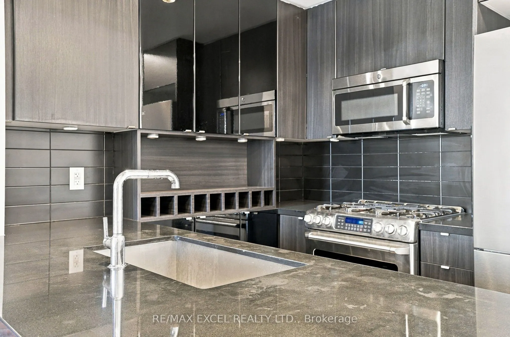 88 Colgate Avenue #601