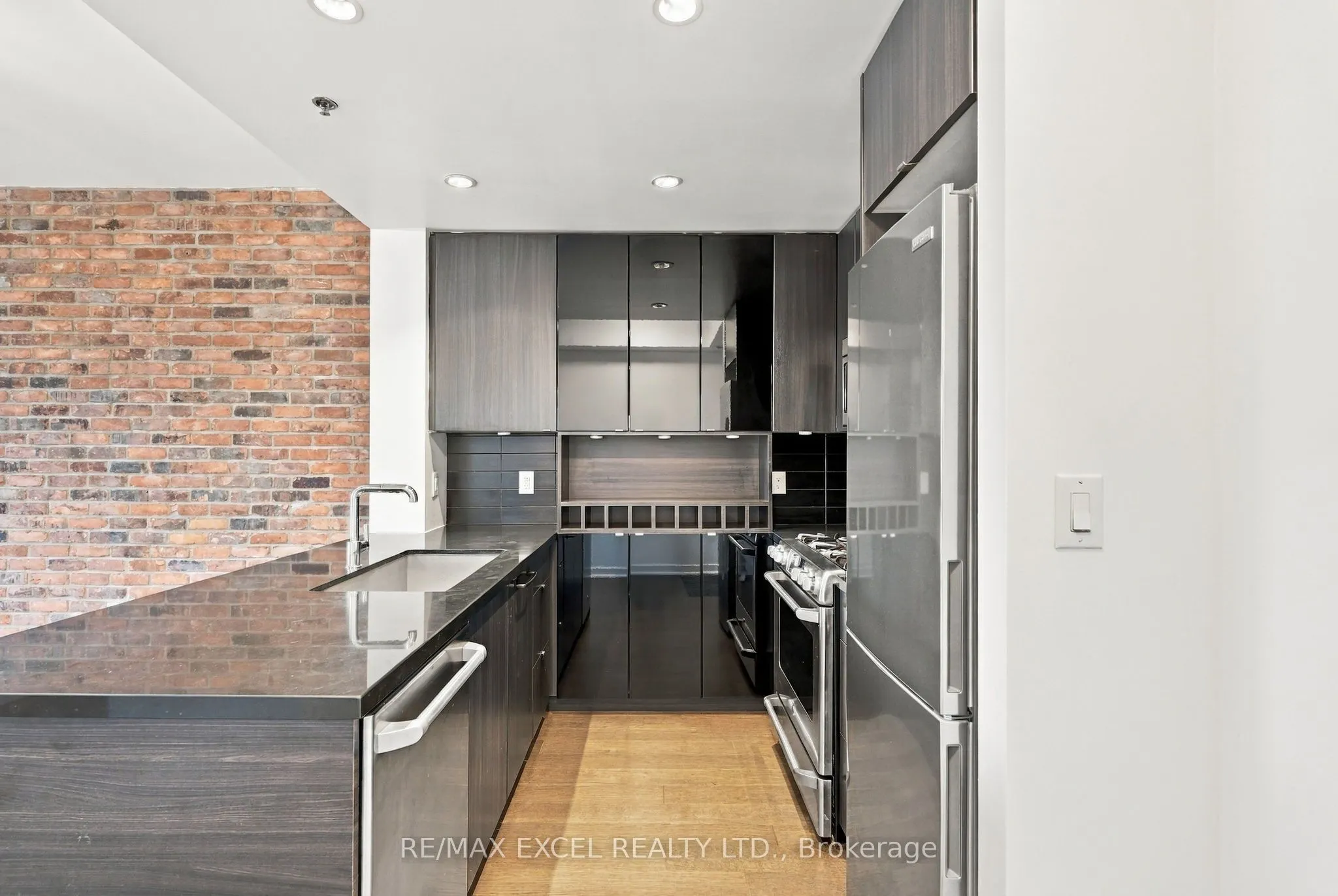 88 Colgate Avenue #601