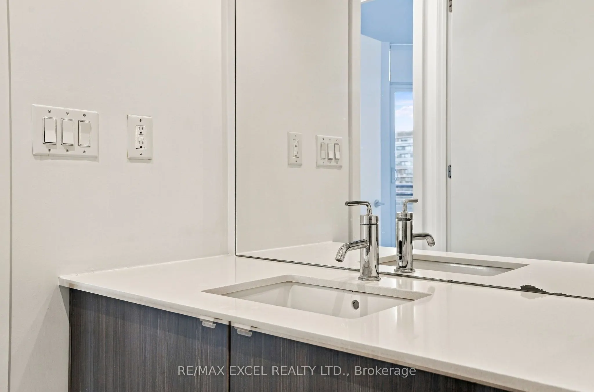 88 Colgate Avenue #601