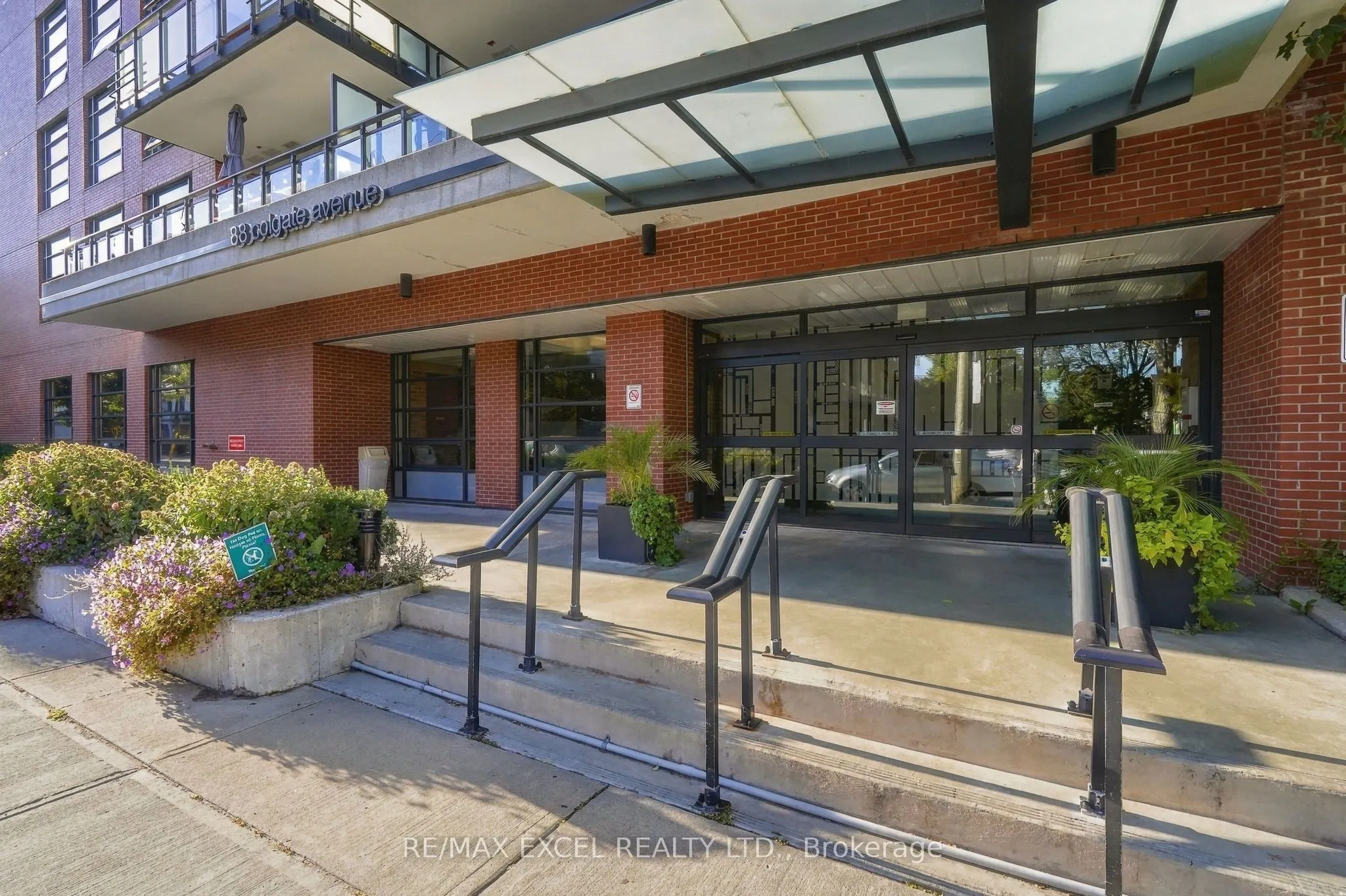 88 Colgate Avenue #601