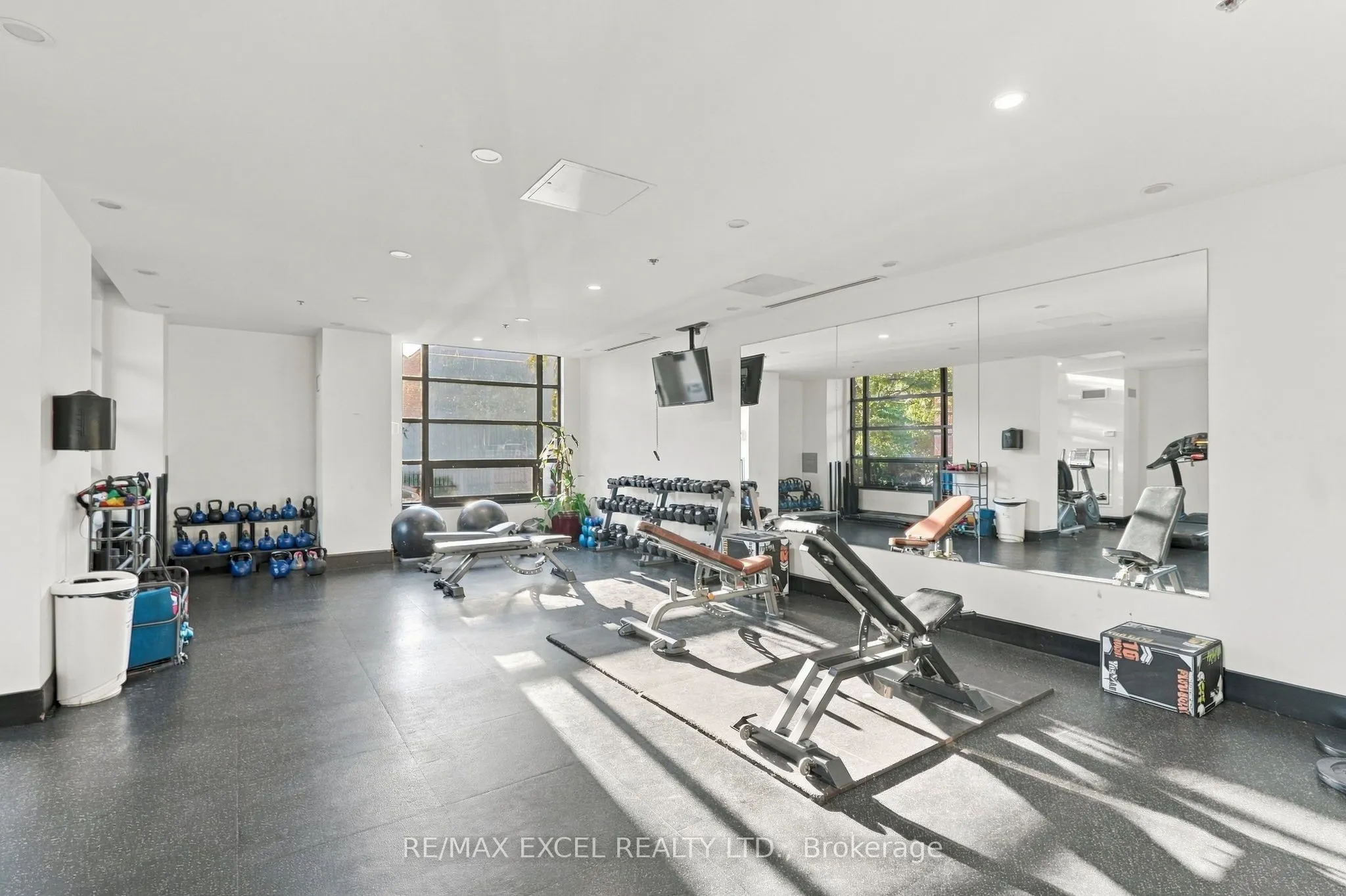 88 Colgate Avenue #601