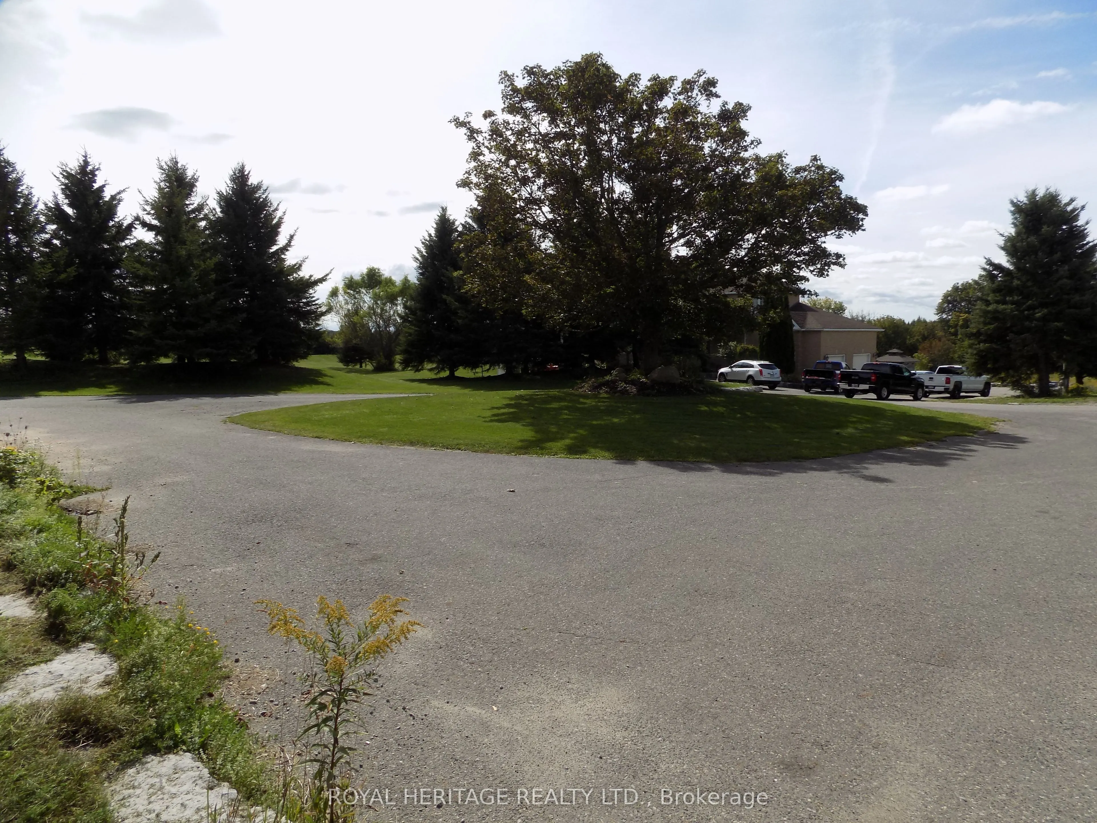 4250 Simcoe Street N