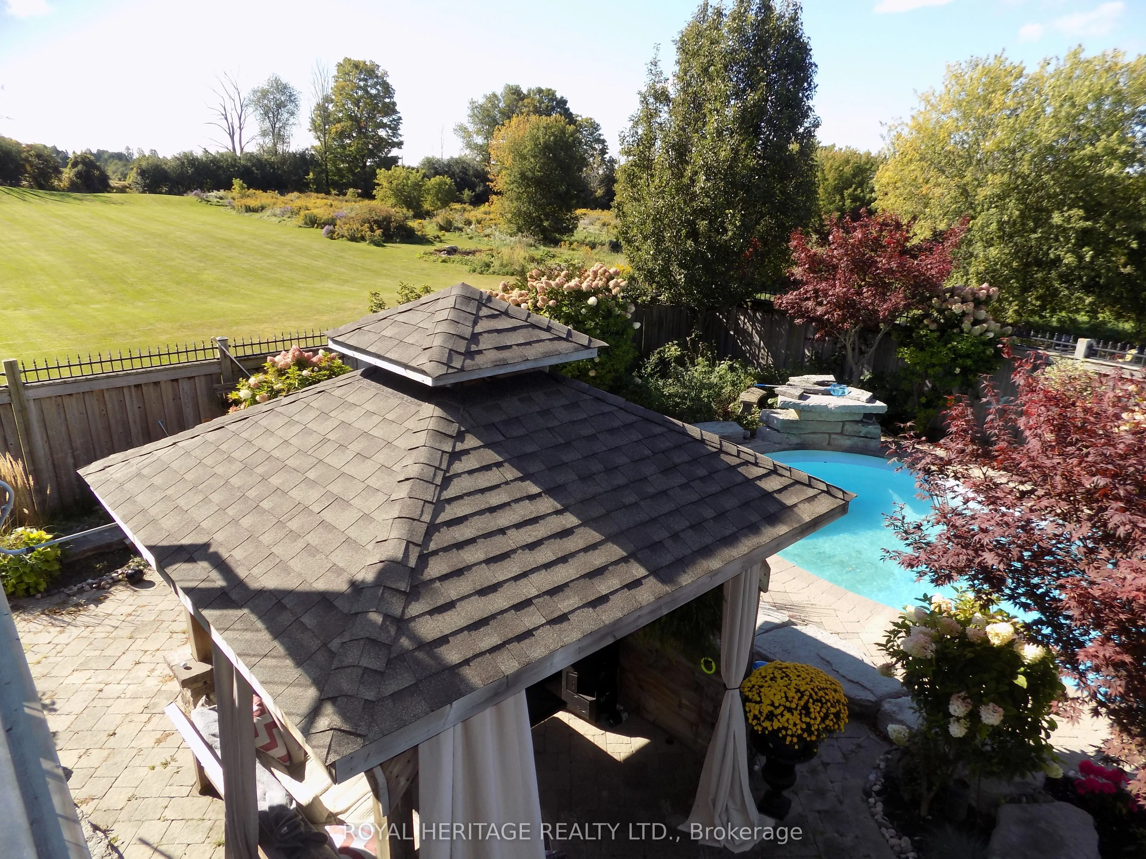 4250 Simcoe Street N
