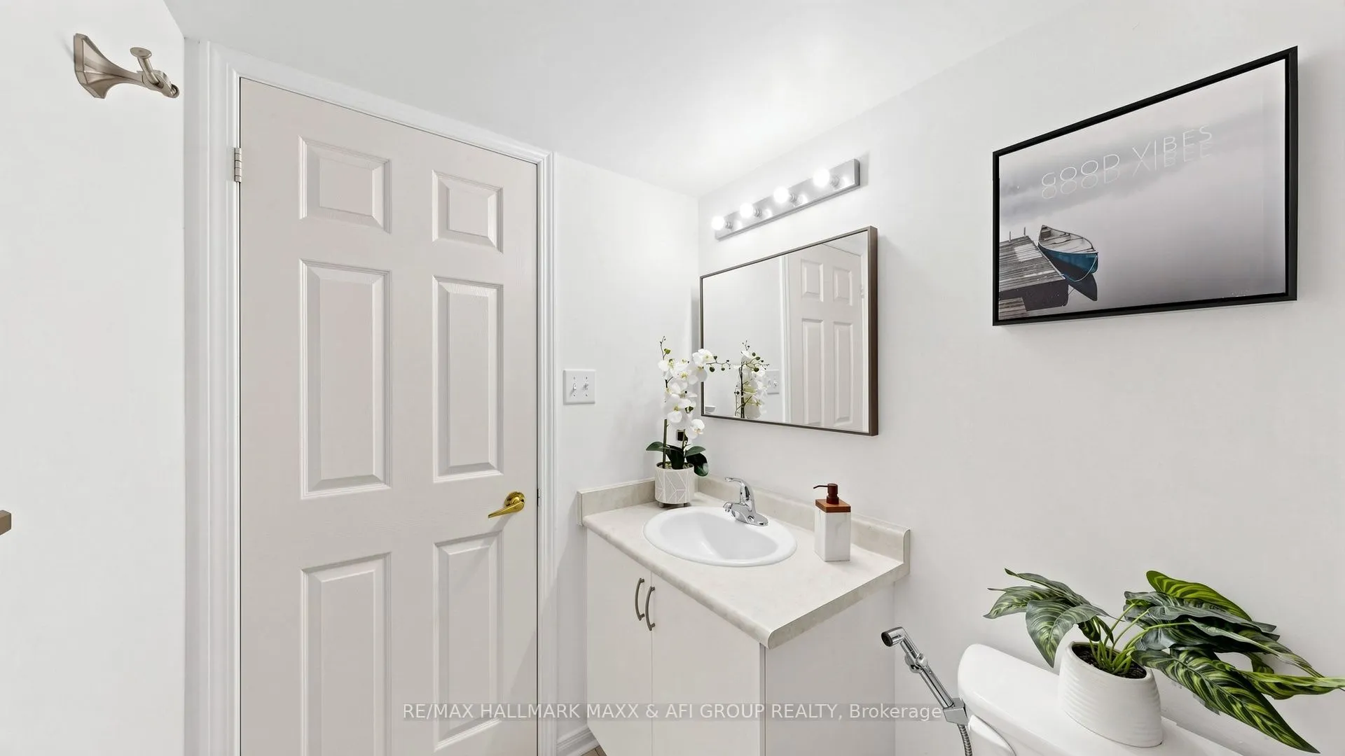 92 Petra Way #2