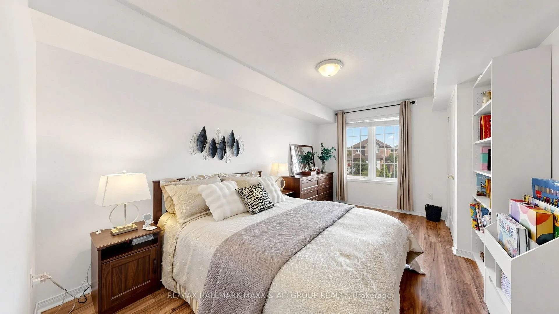 92 Petra Way #2