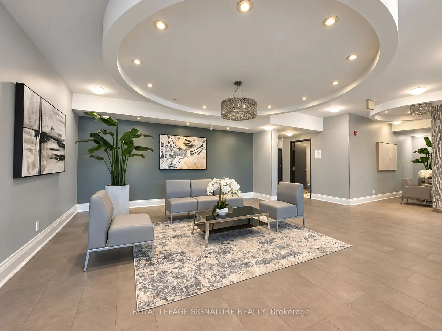 60 Fairfax Crescent #322