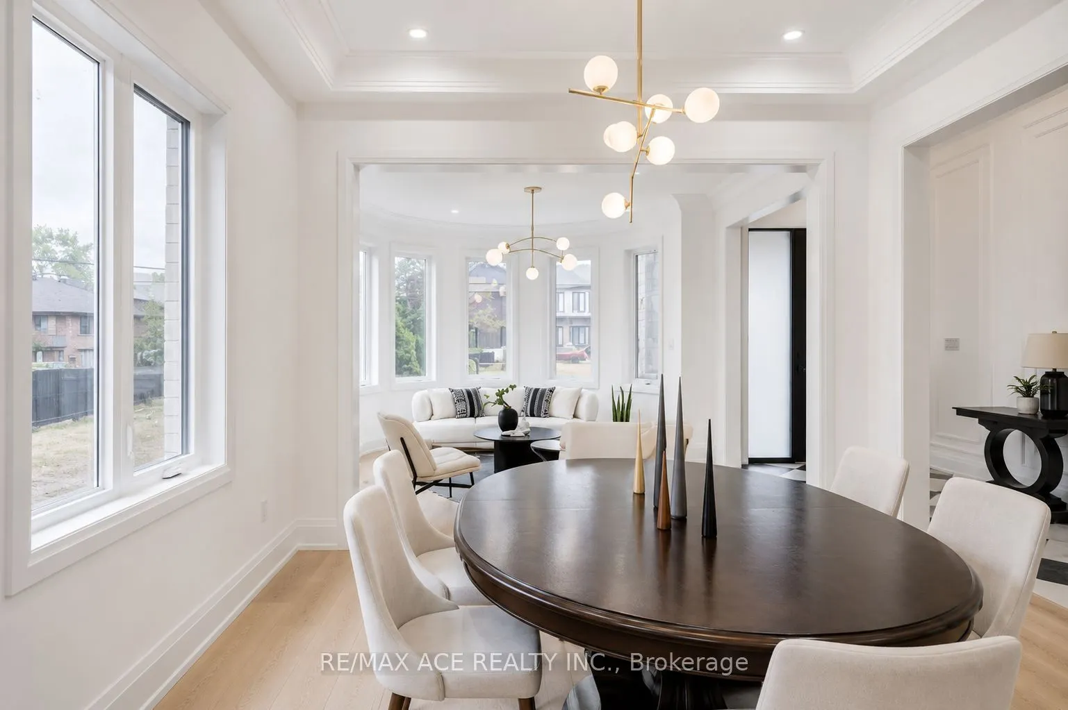 12 Euclid Avenue