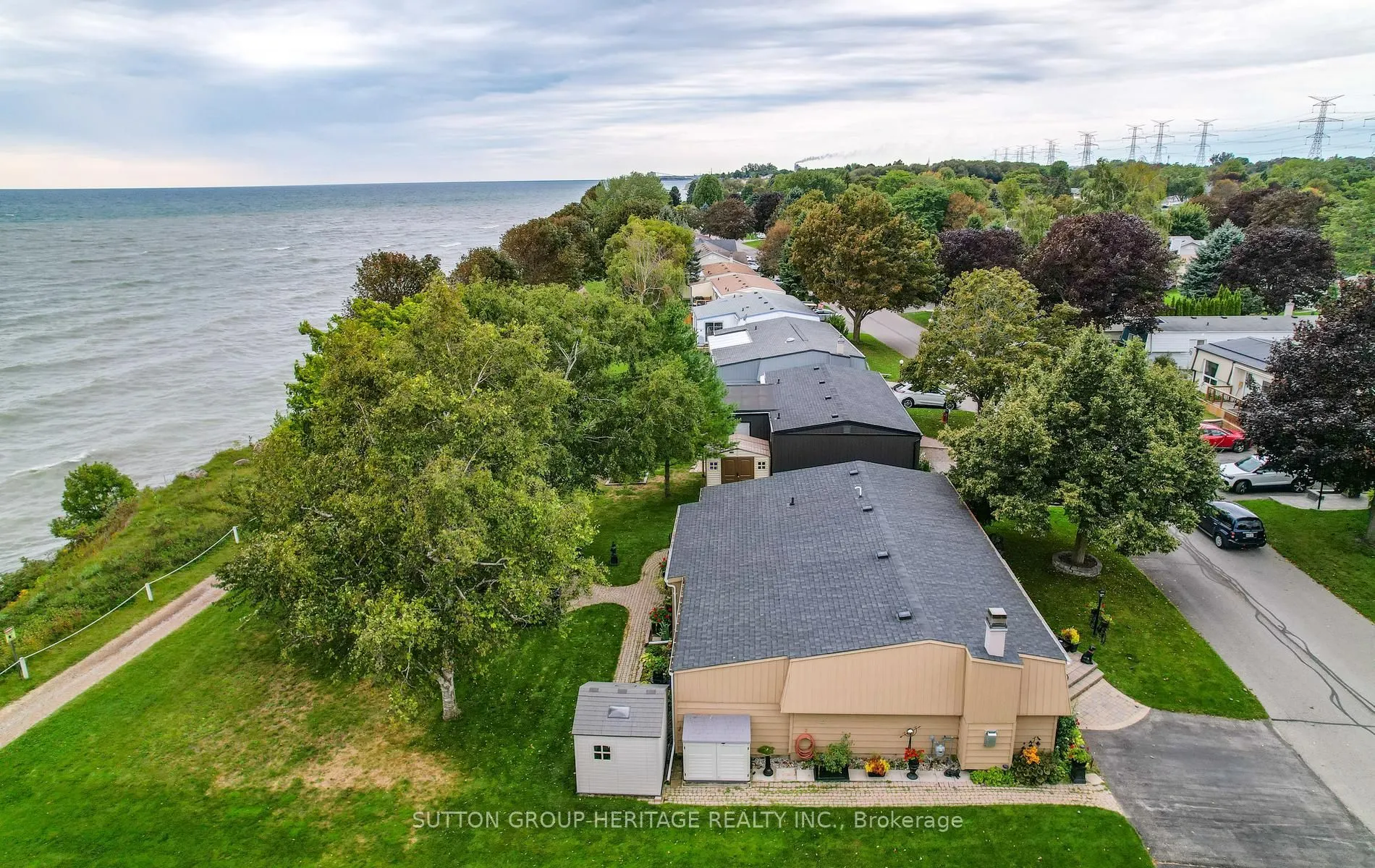 89 Bluffs Road