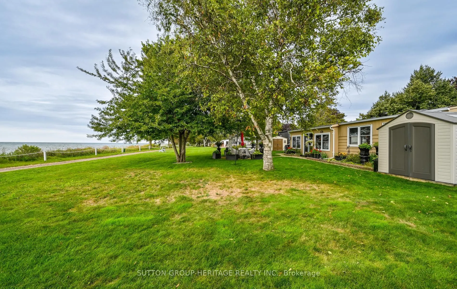 89 Bluffs Road