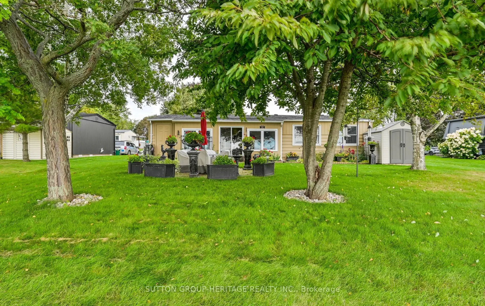 89 Bluffs Road