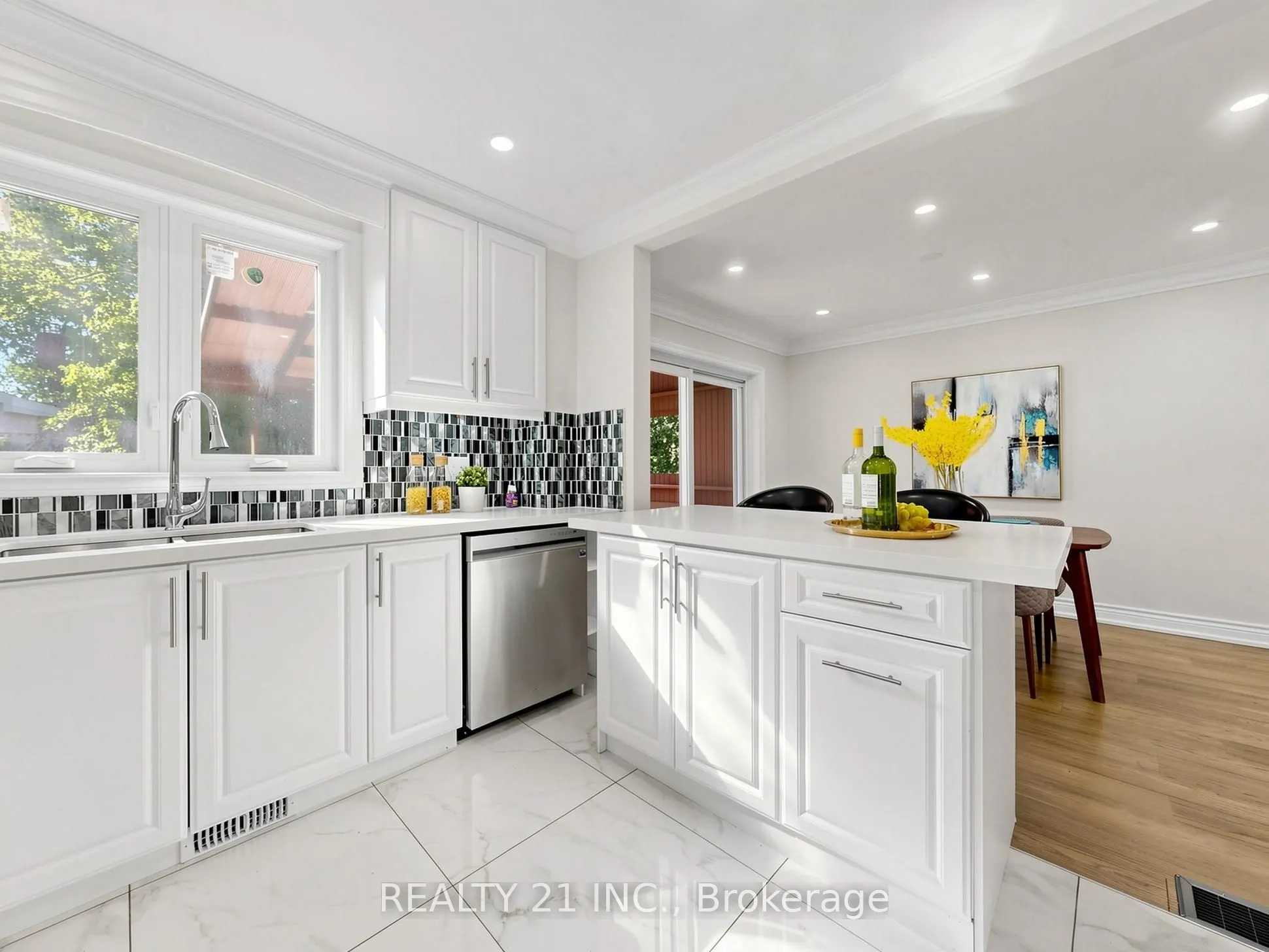 120 Queensbury Avenue