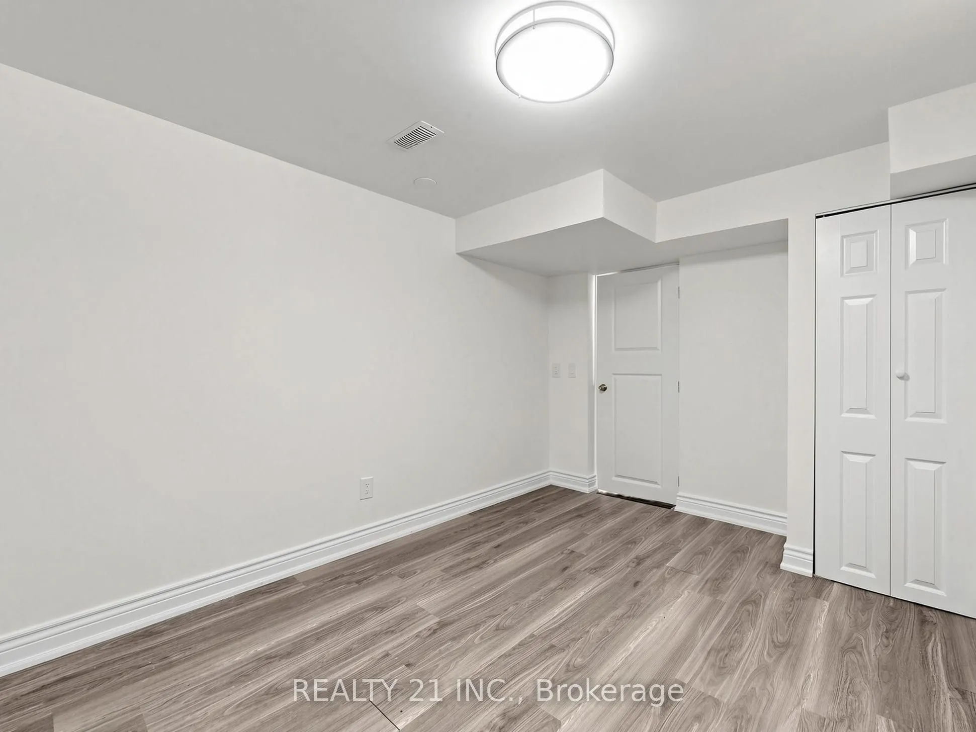 120 Queensbury Avenue