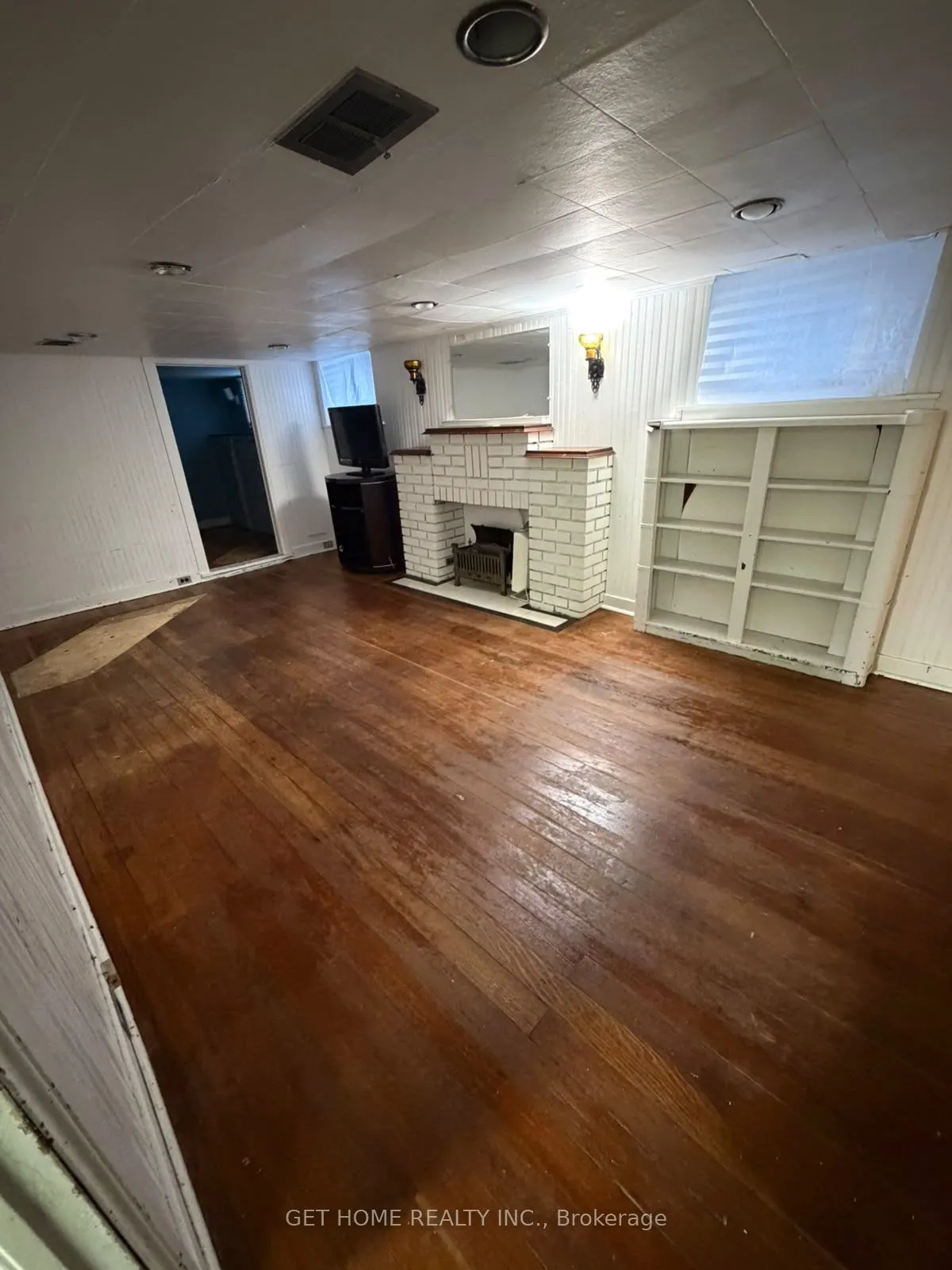 44 St Hubert Avenue #Basement