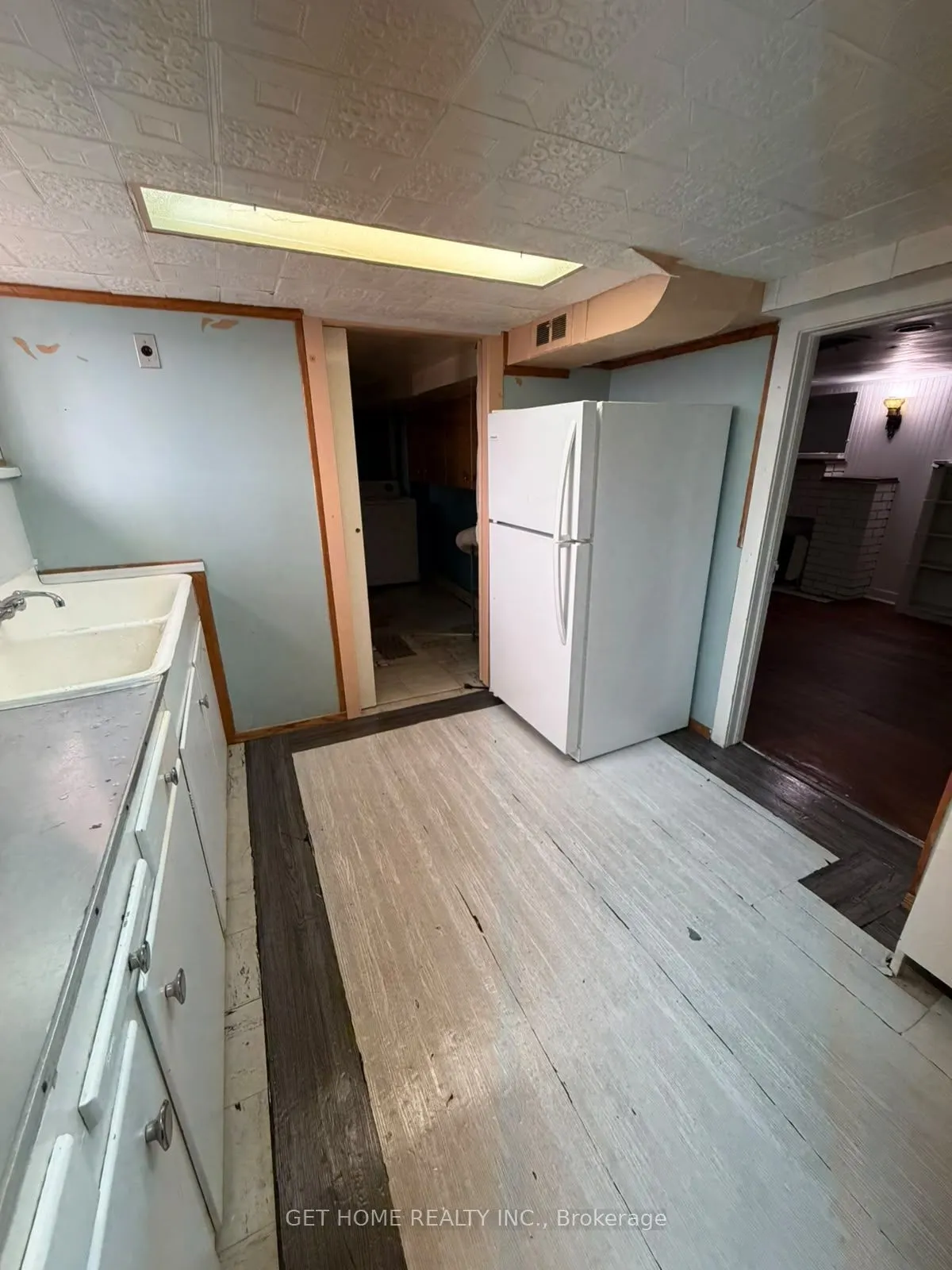 44 St Hubert Avenue #Basement
