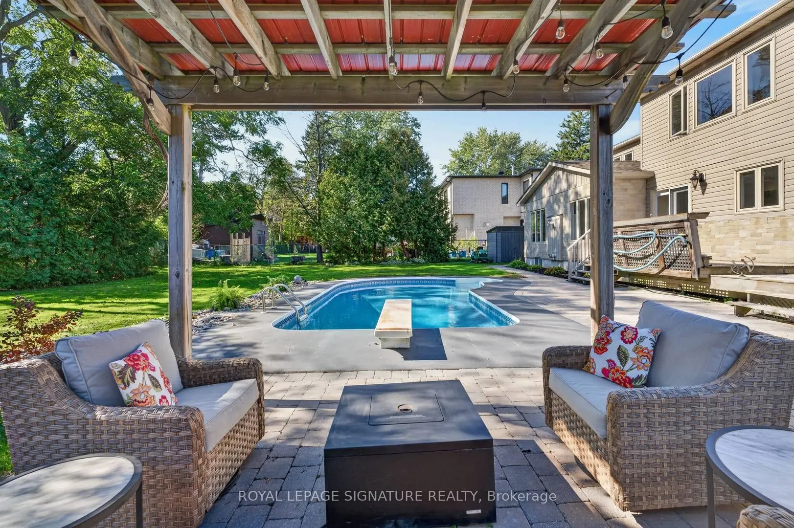 5 Bonacres Avenue
