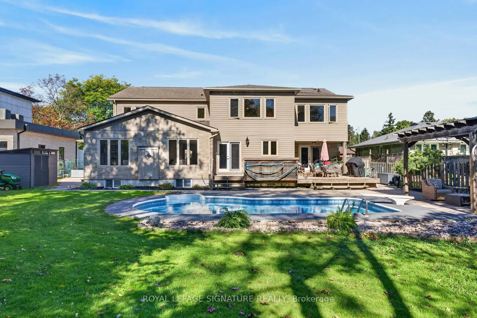 5 Bonacres Avenue