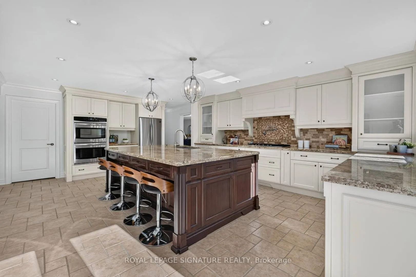 5 Bonacres Avenue
