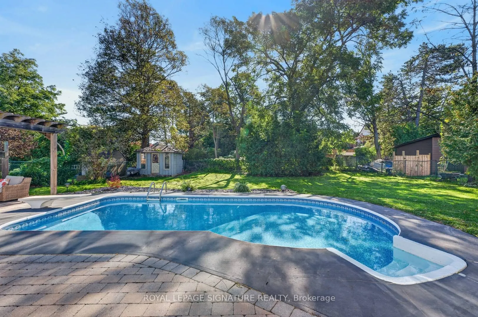 5 Bonacres Avenue