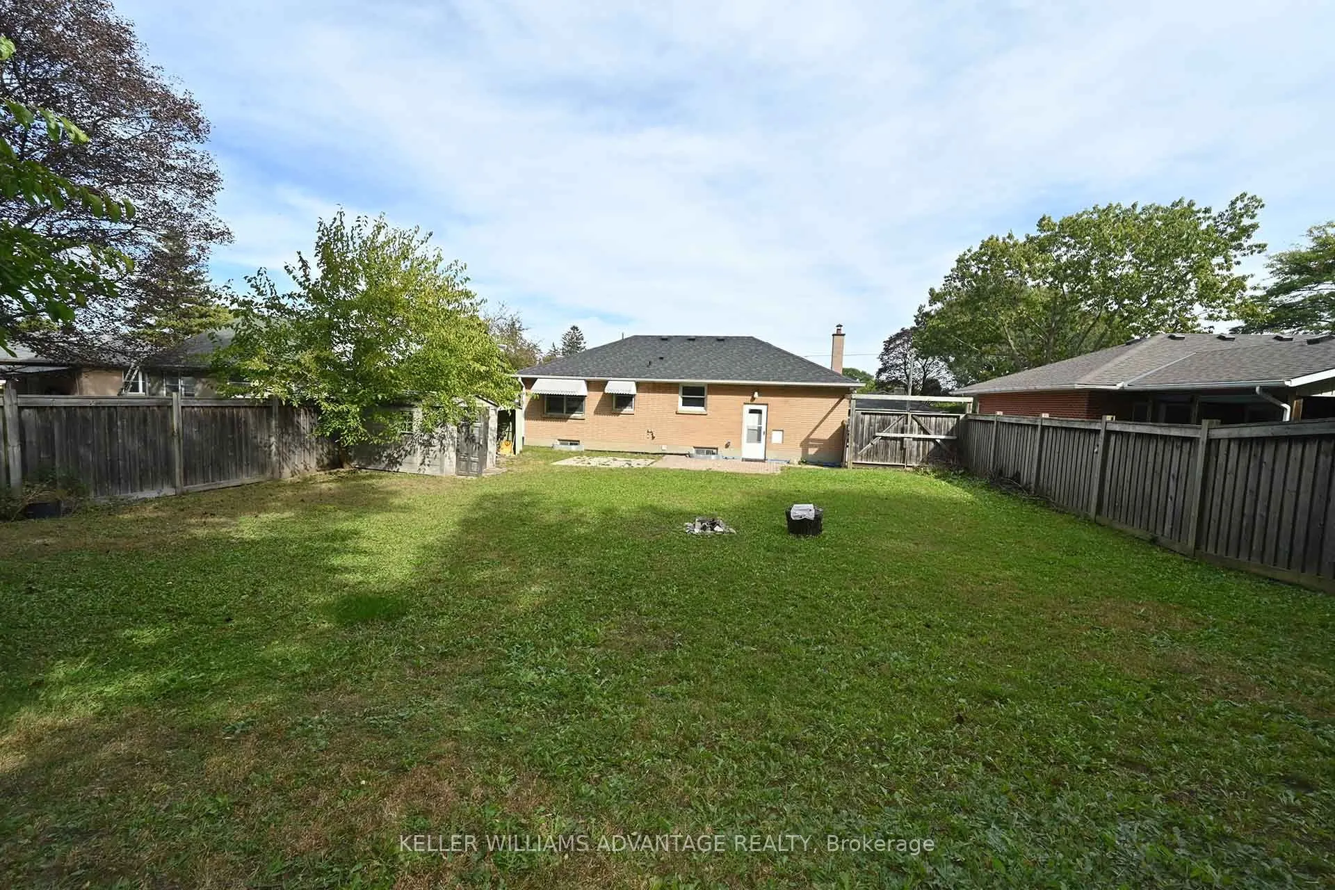 936 Somerville Street