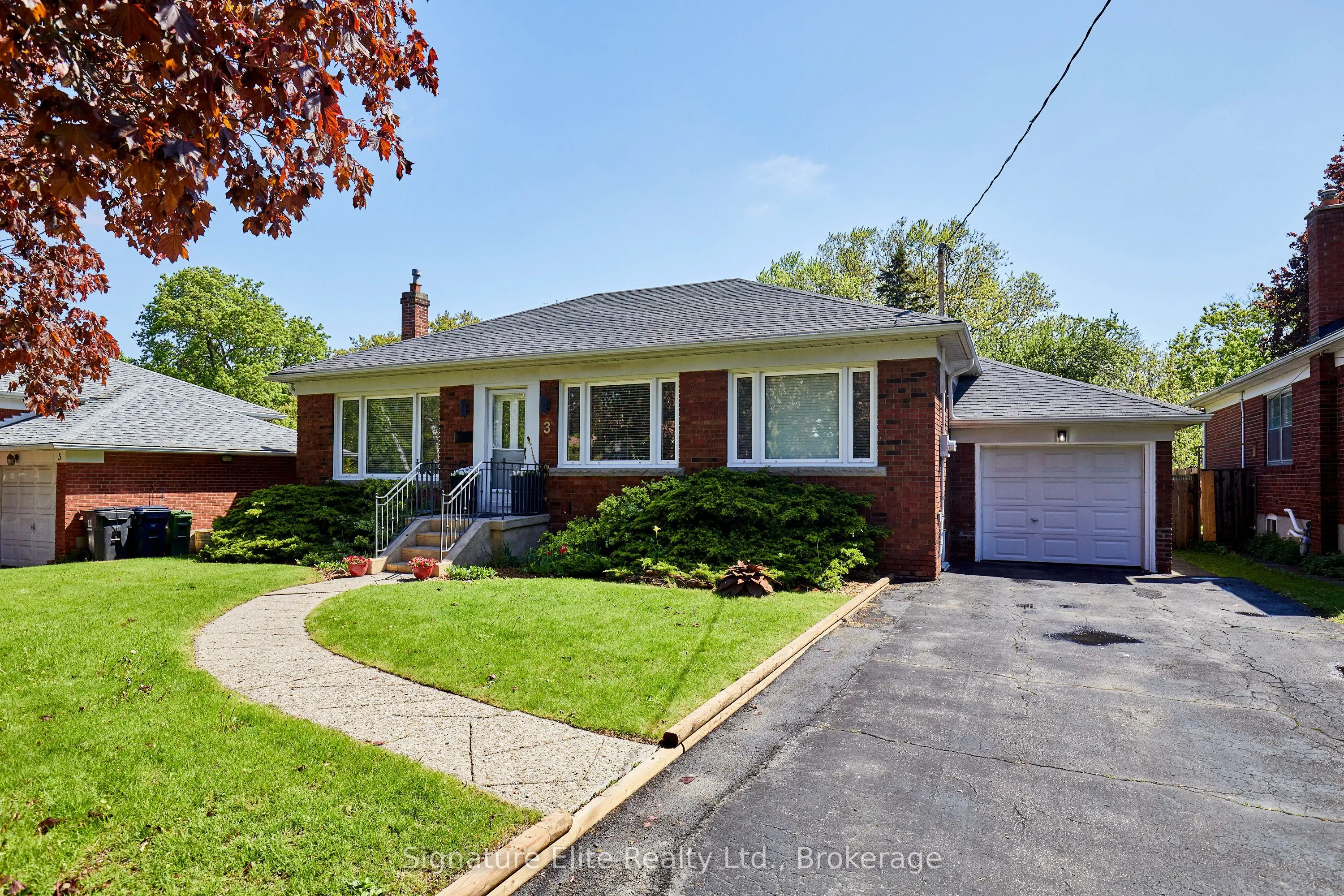 3 Kingsmere Crescent