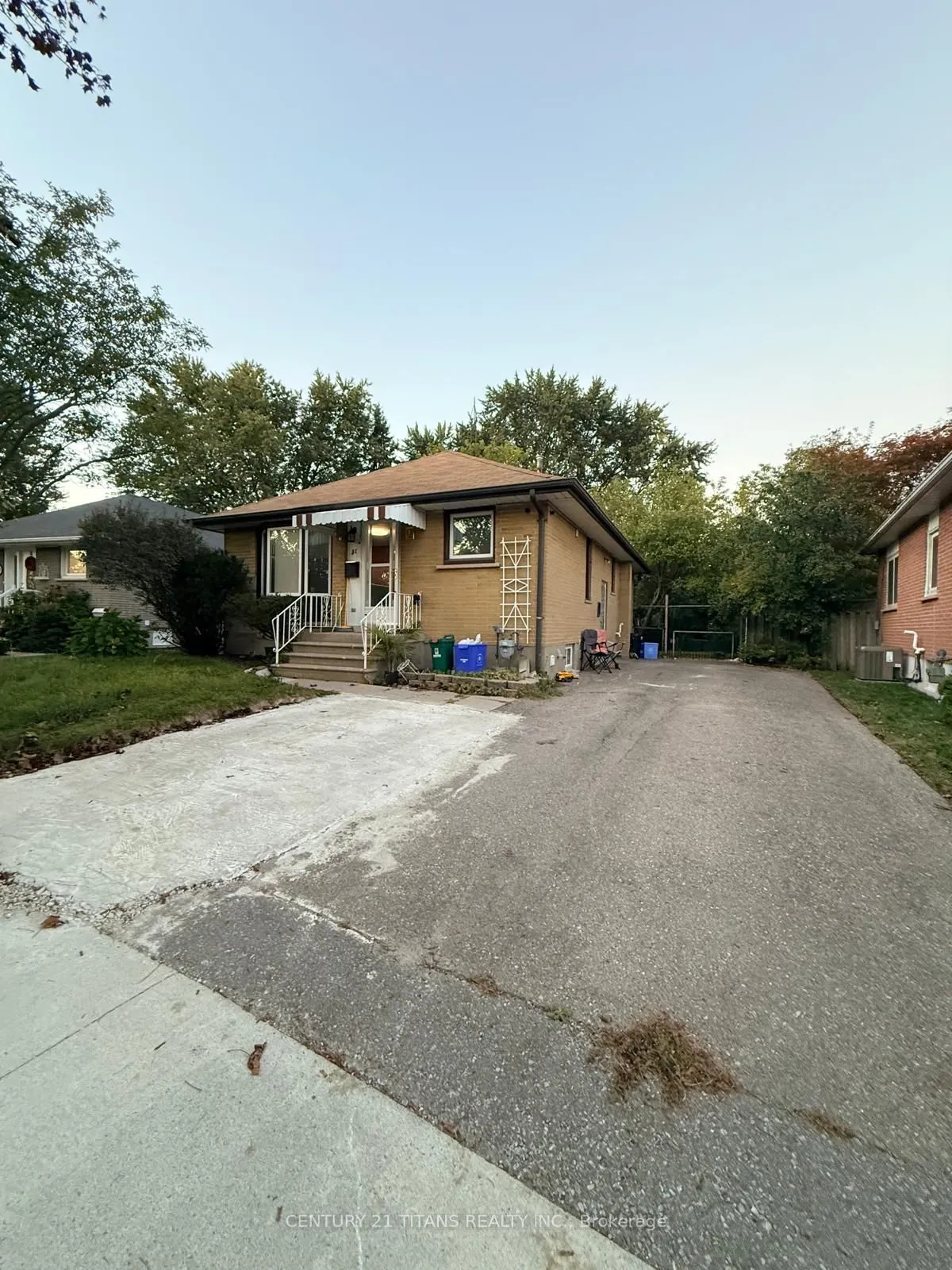 51 Admiral Road