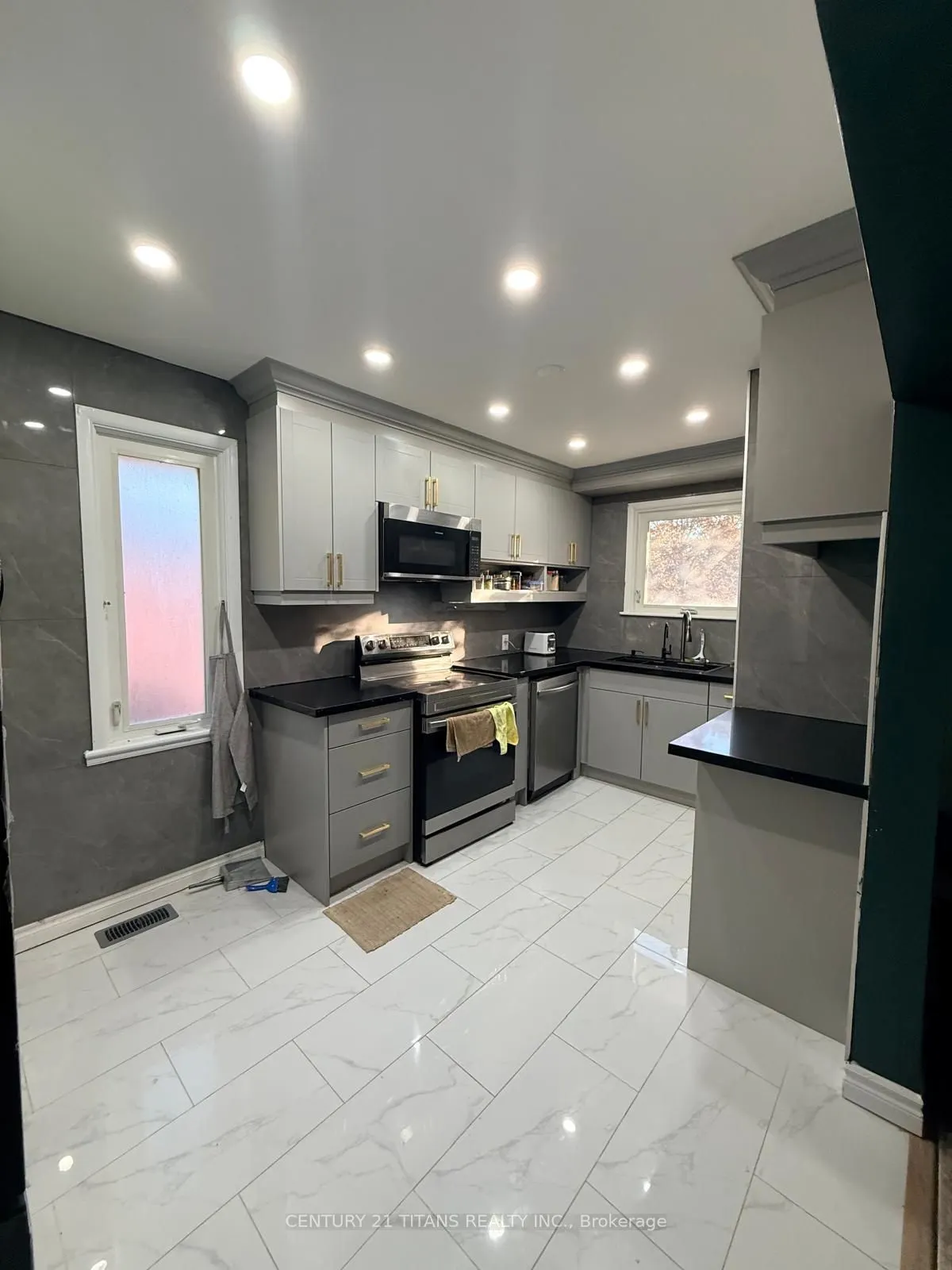 51 Admiral Road