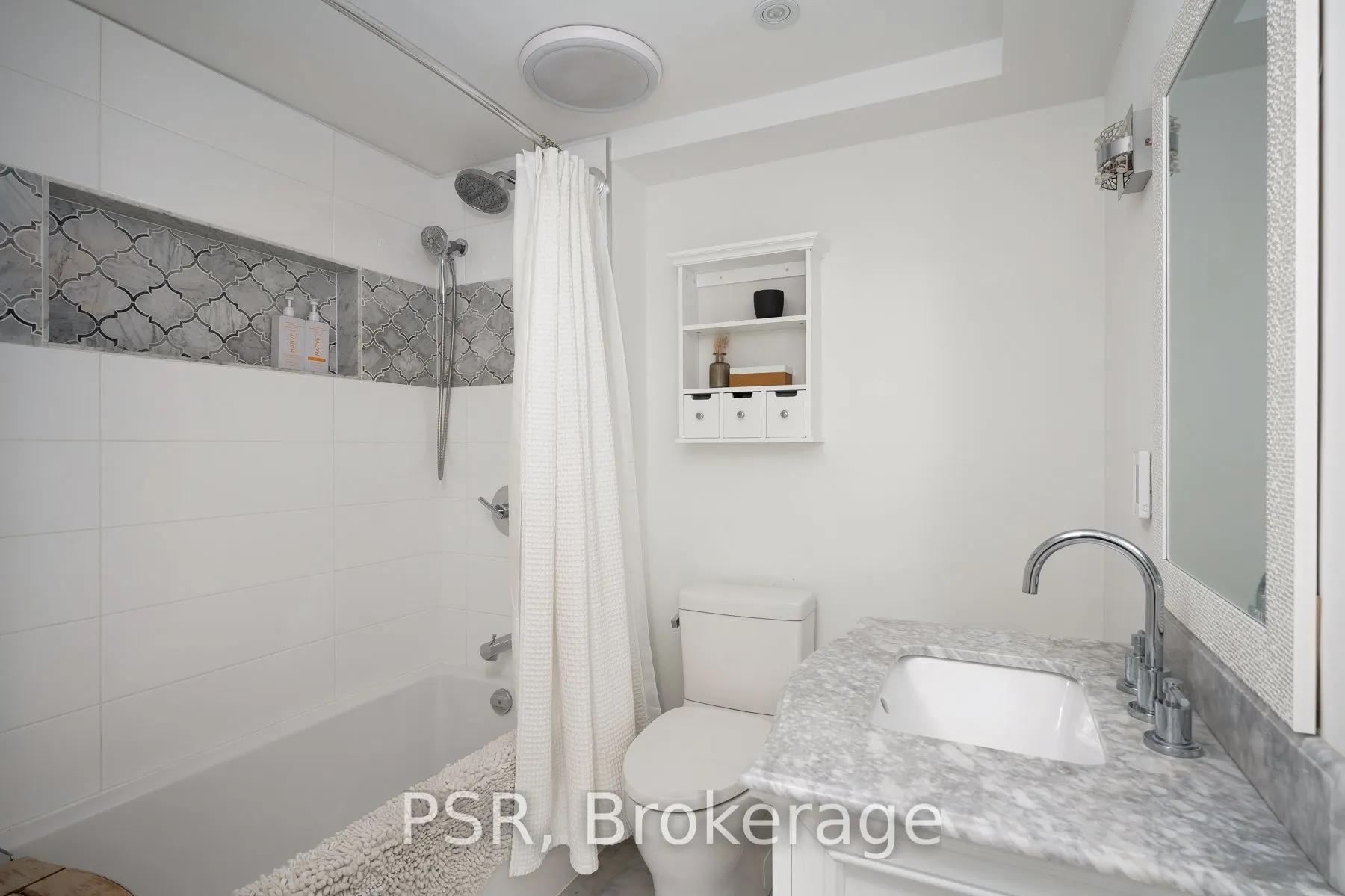 28 Livingston Road #83