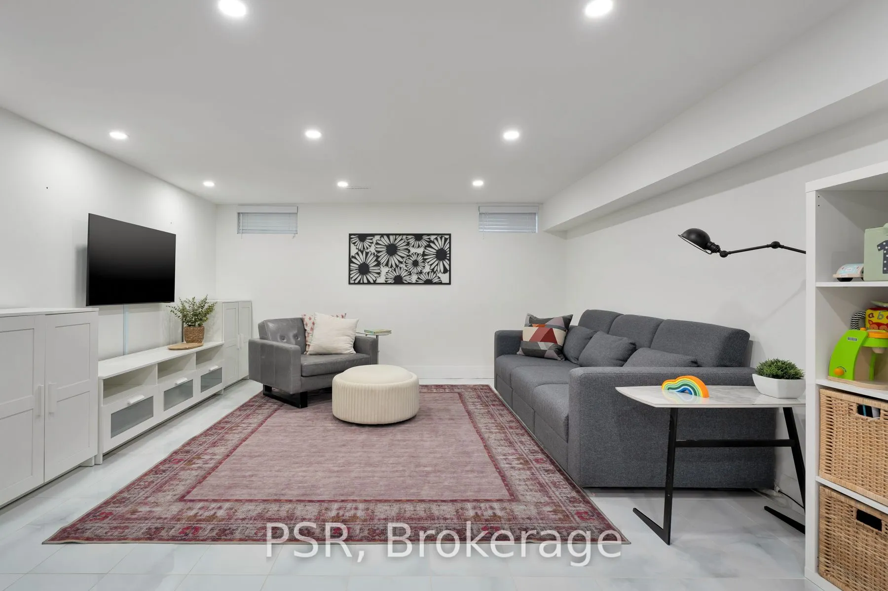 28 Livingston Road #83