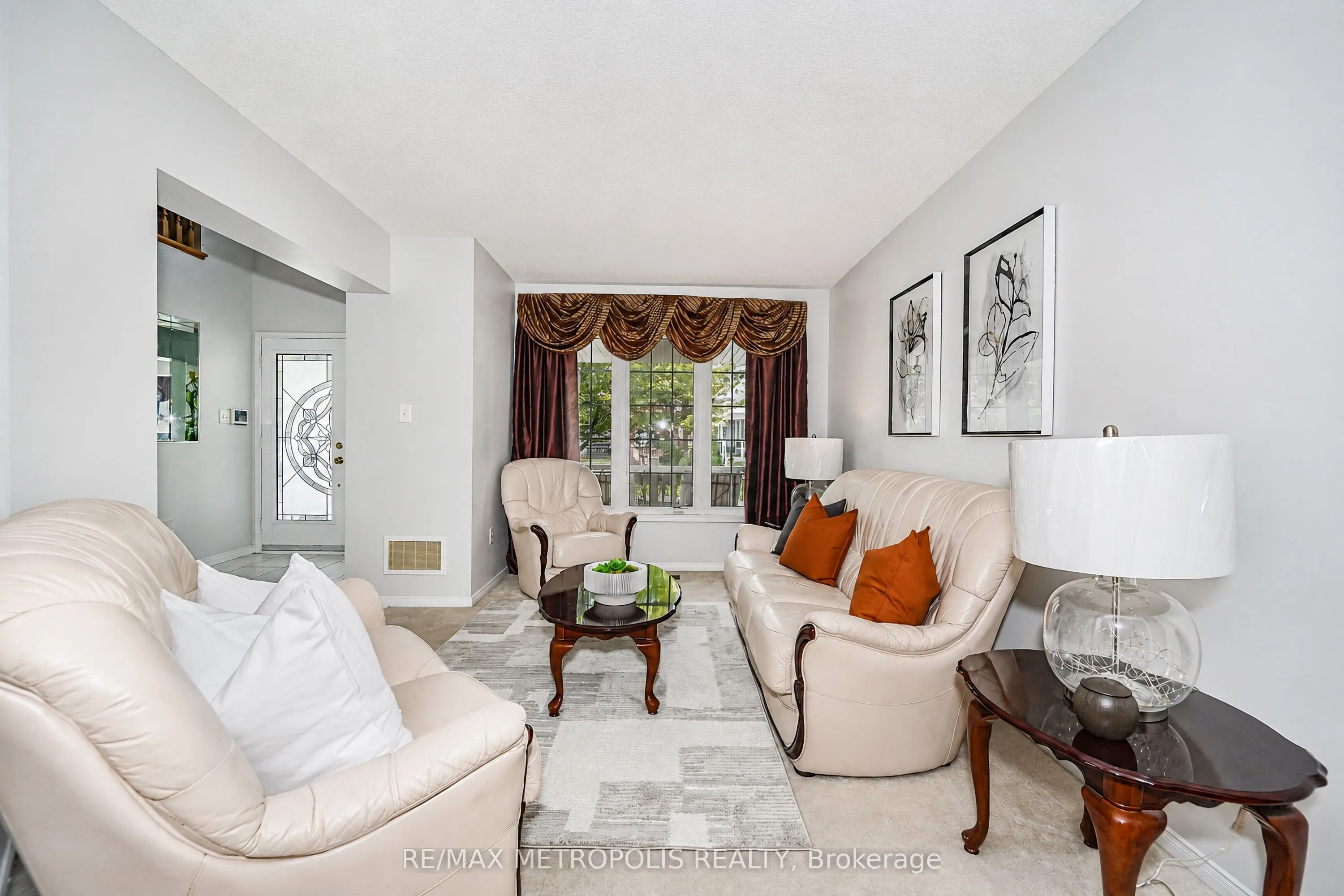 58 Dunwell Crescent