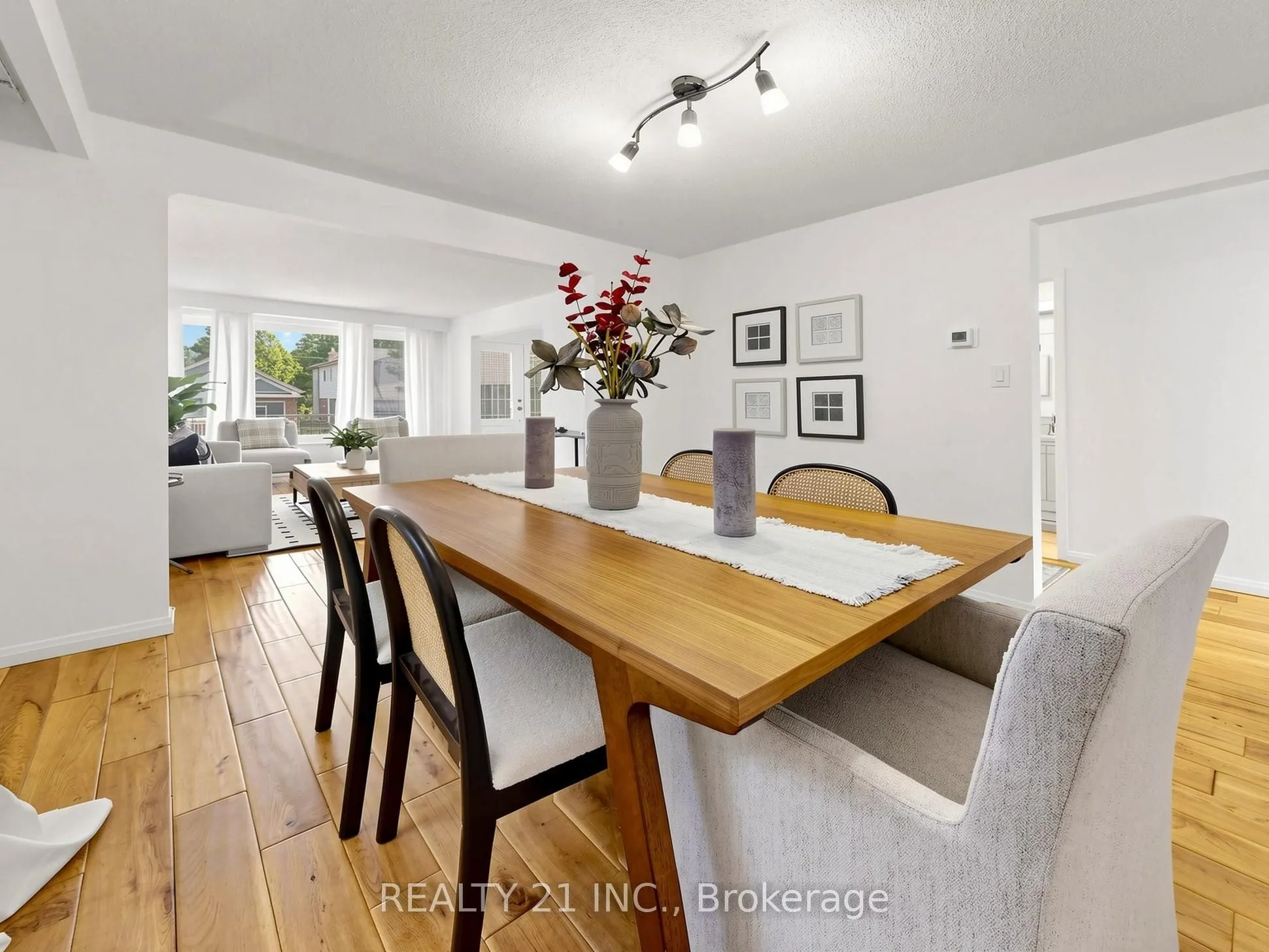 132 Harding Boulevard