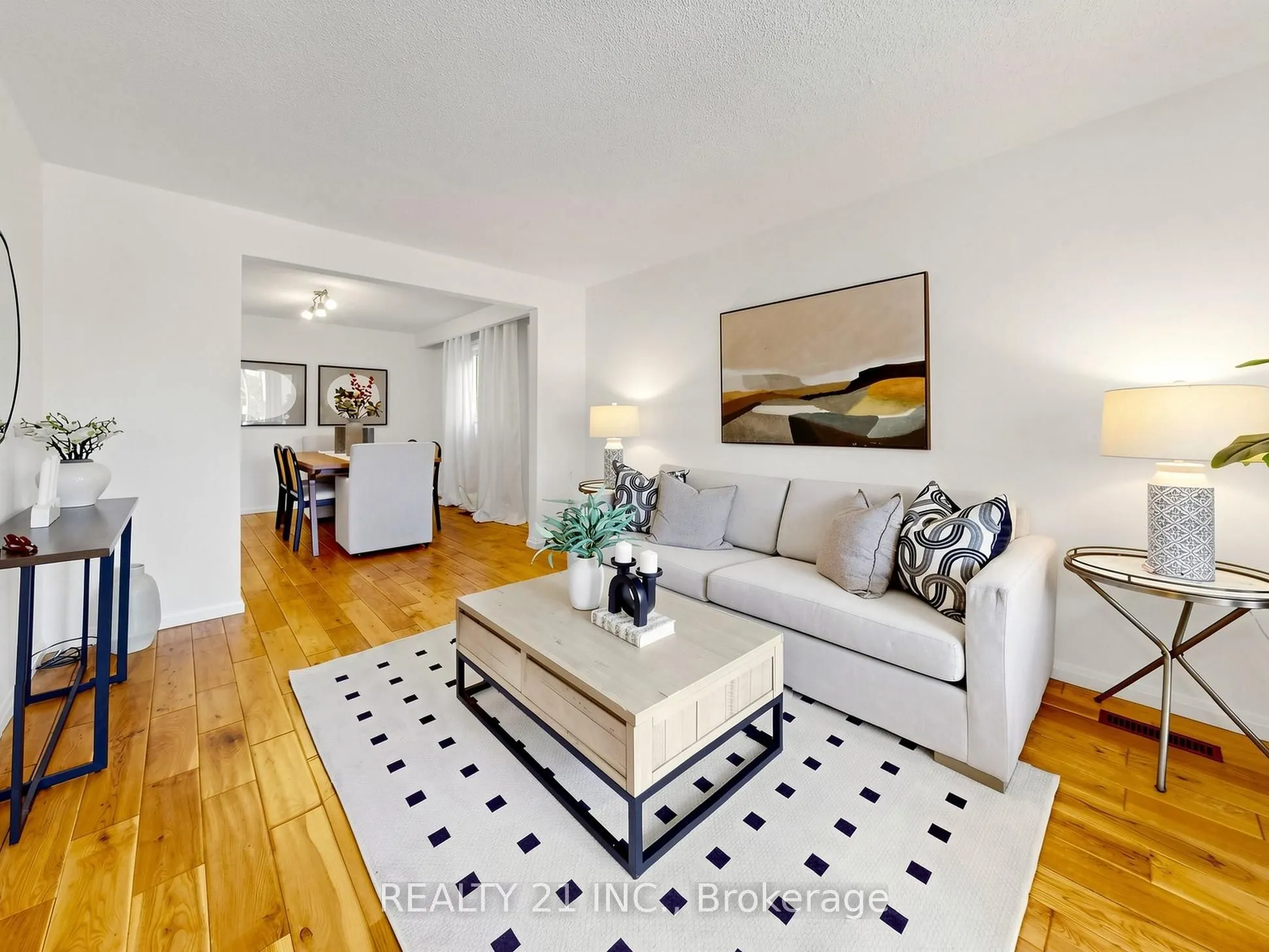 132 Harding Boulevard