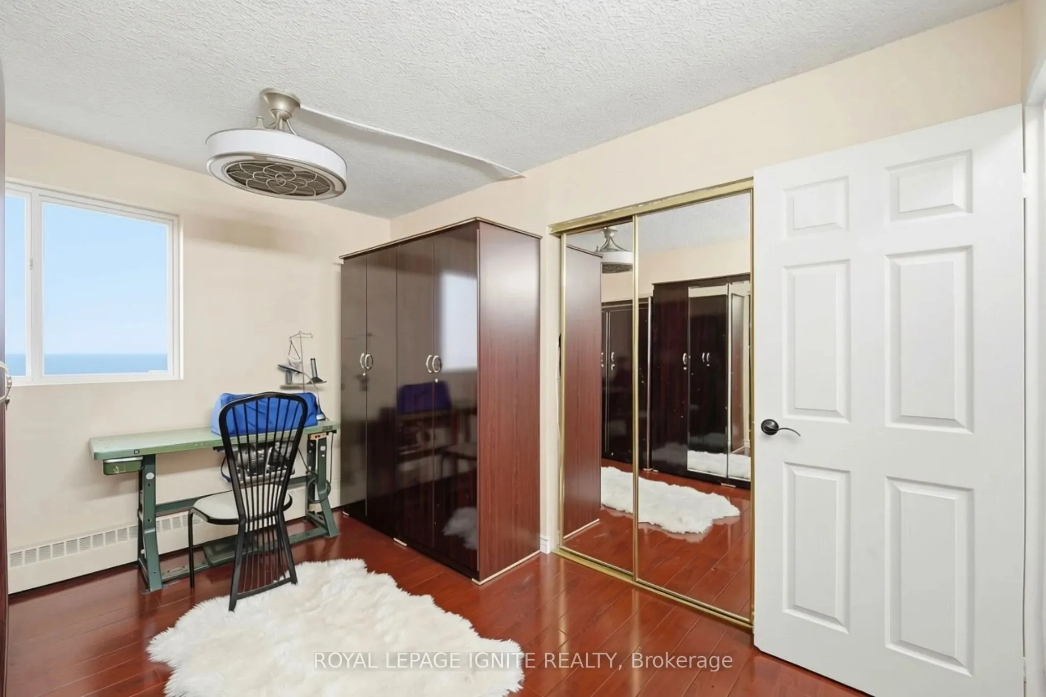 3380 Eglinton Avenue #903
