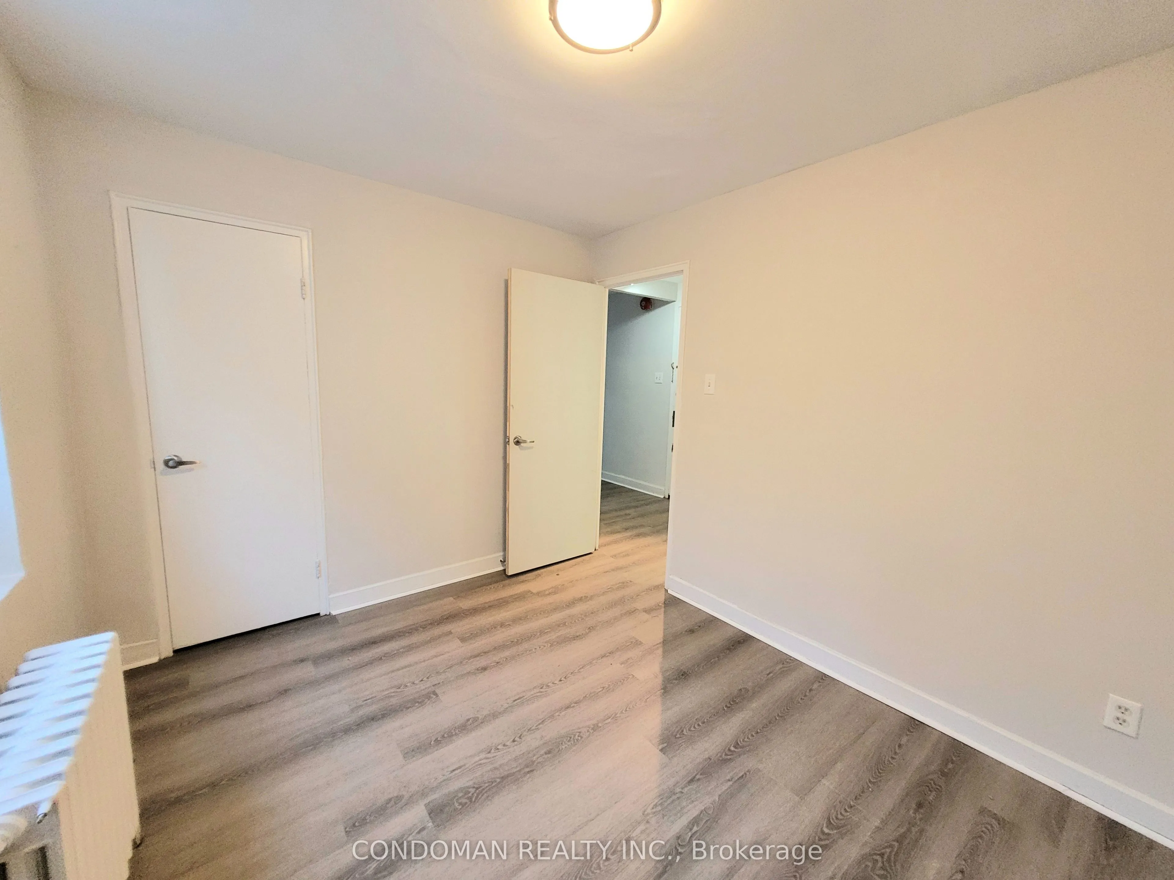 852 Broadview Avenue #105