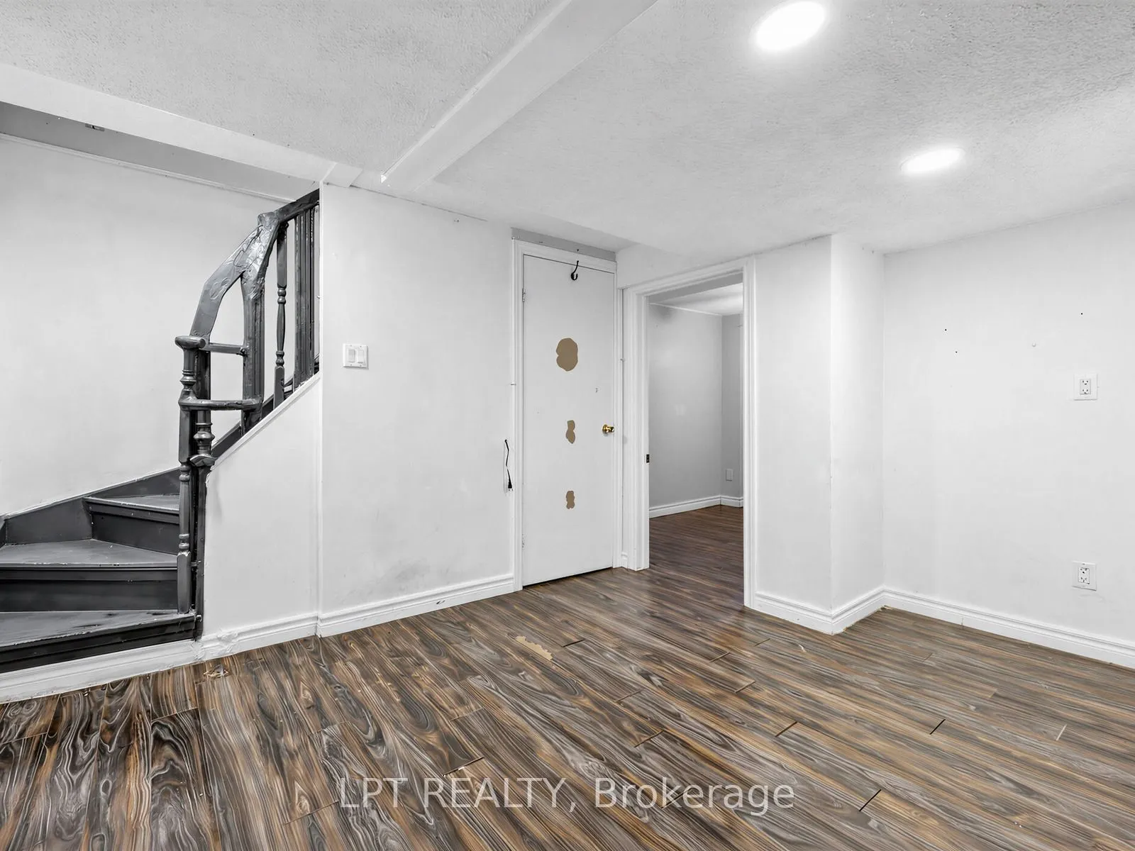 4 Shepmore Terrace