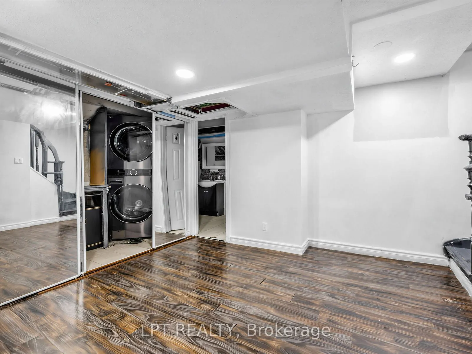 4 Shepmore Terrace