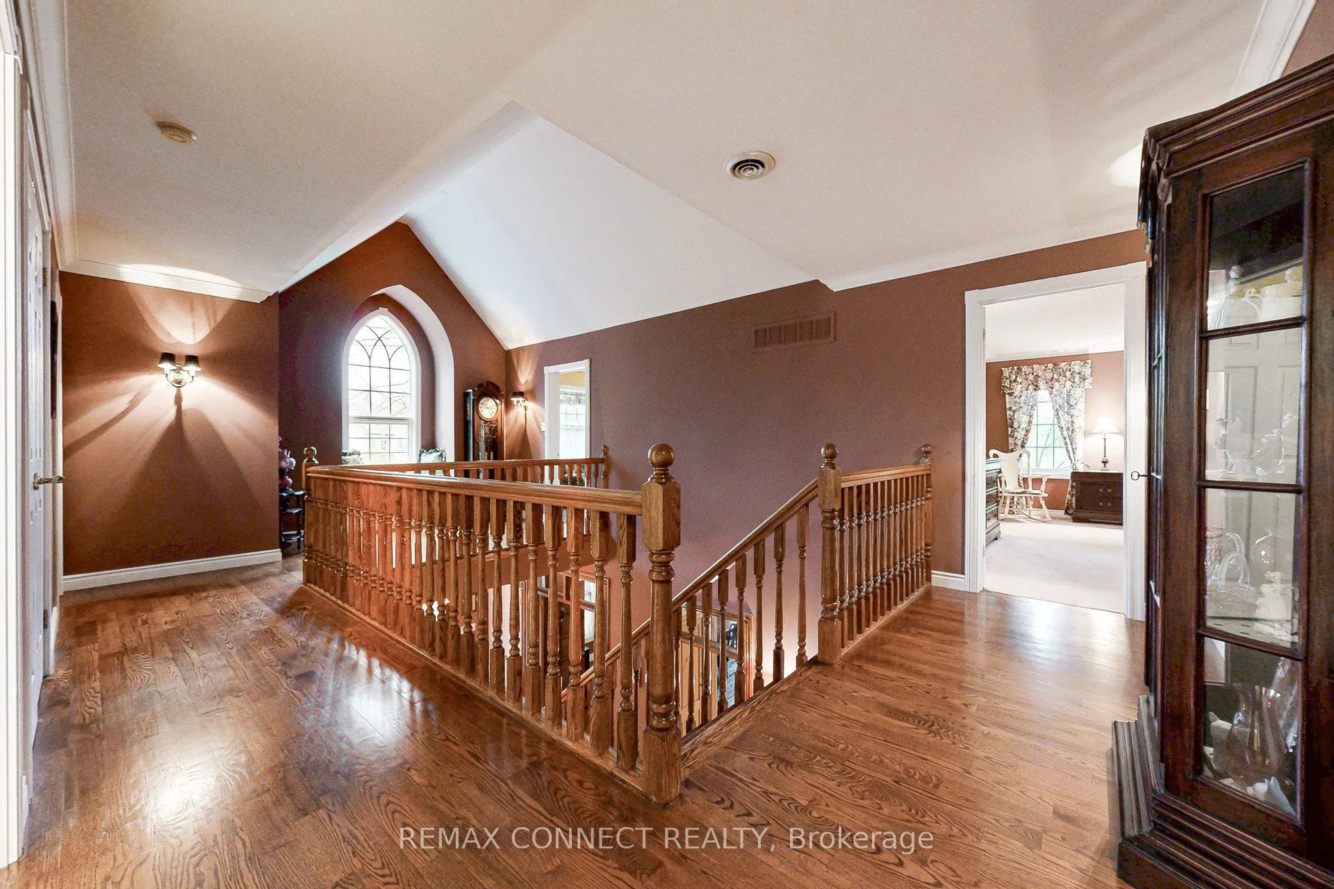 1436 Highbush Trail