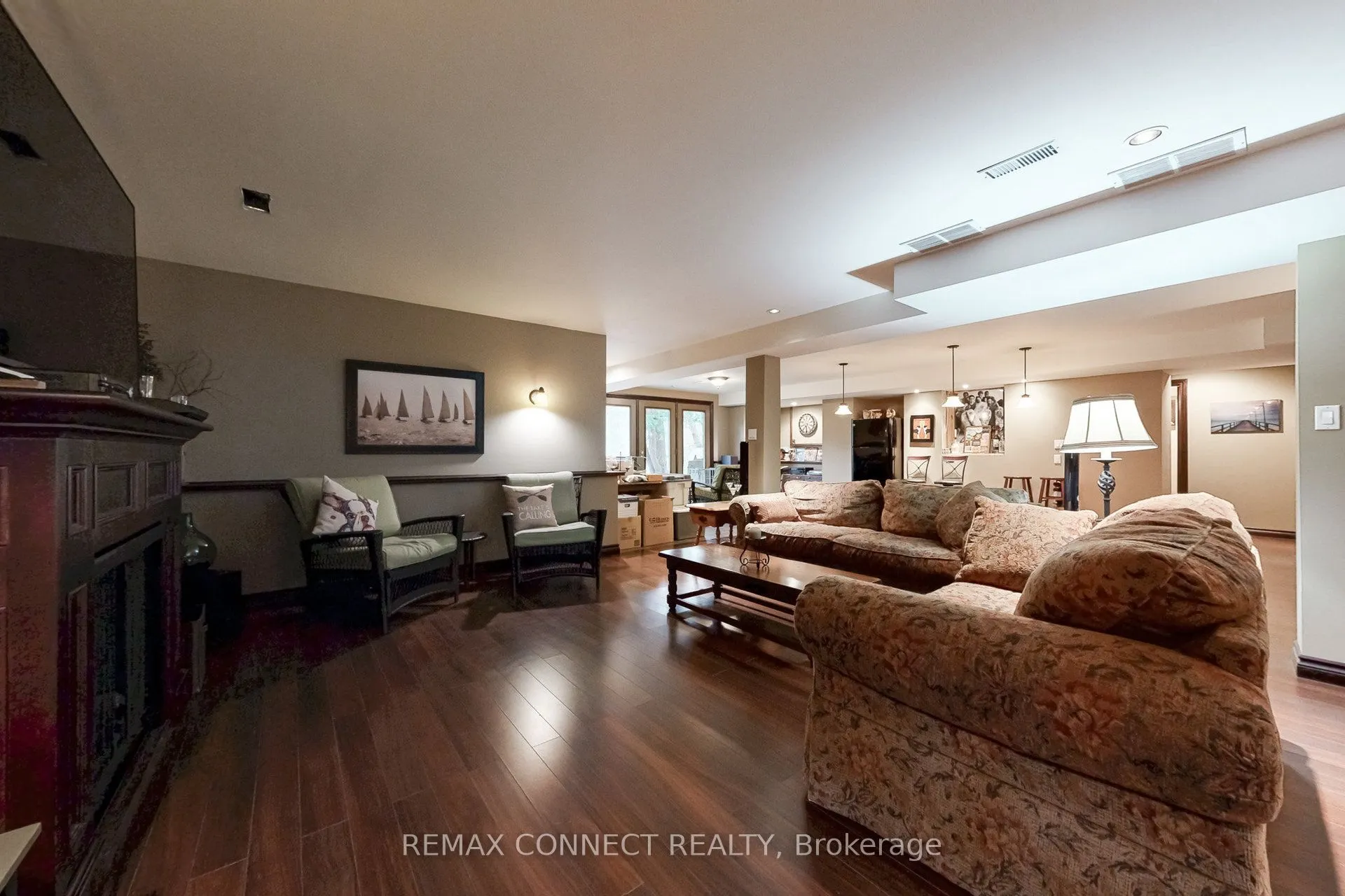 1436 Highbush Trail