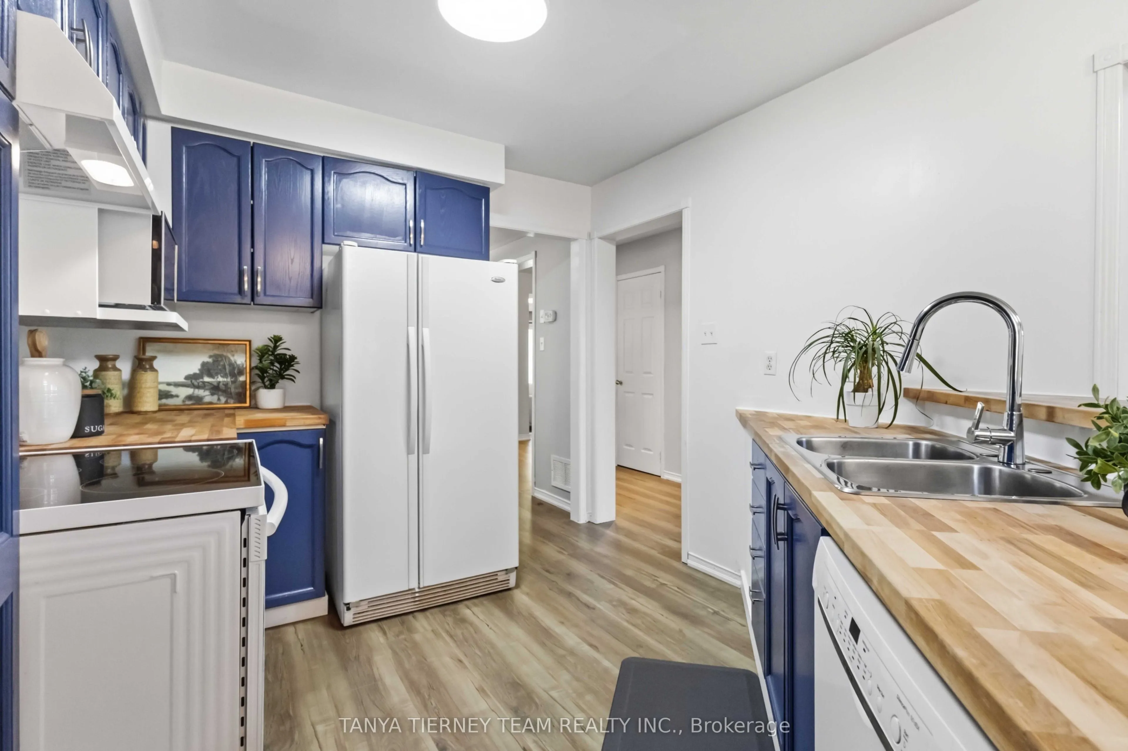 36 Zachary Place