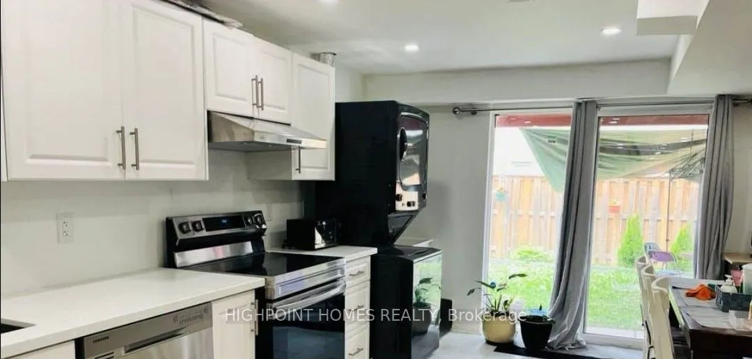 44 Lloydminster Avenue #BSMT