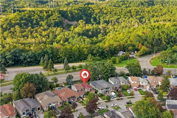 76 Lionhead Trail
