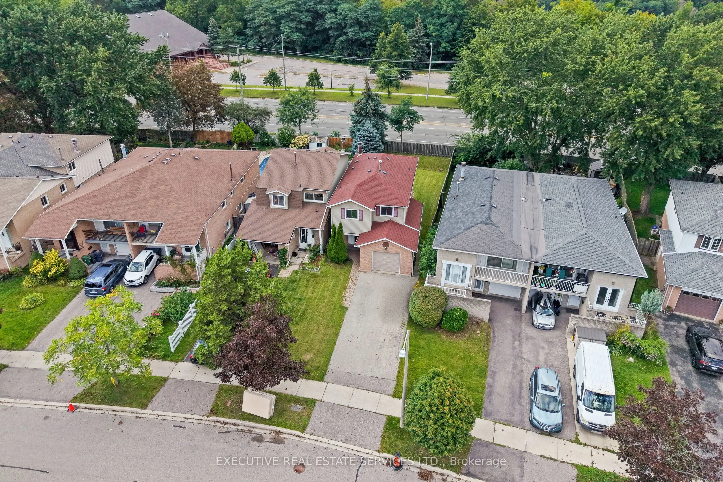 76 Lionhead Trail