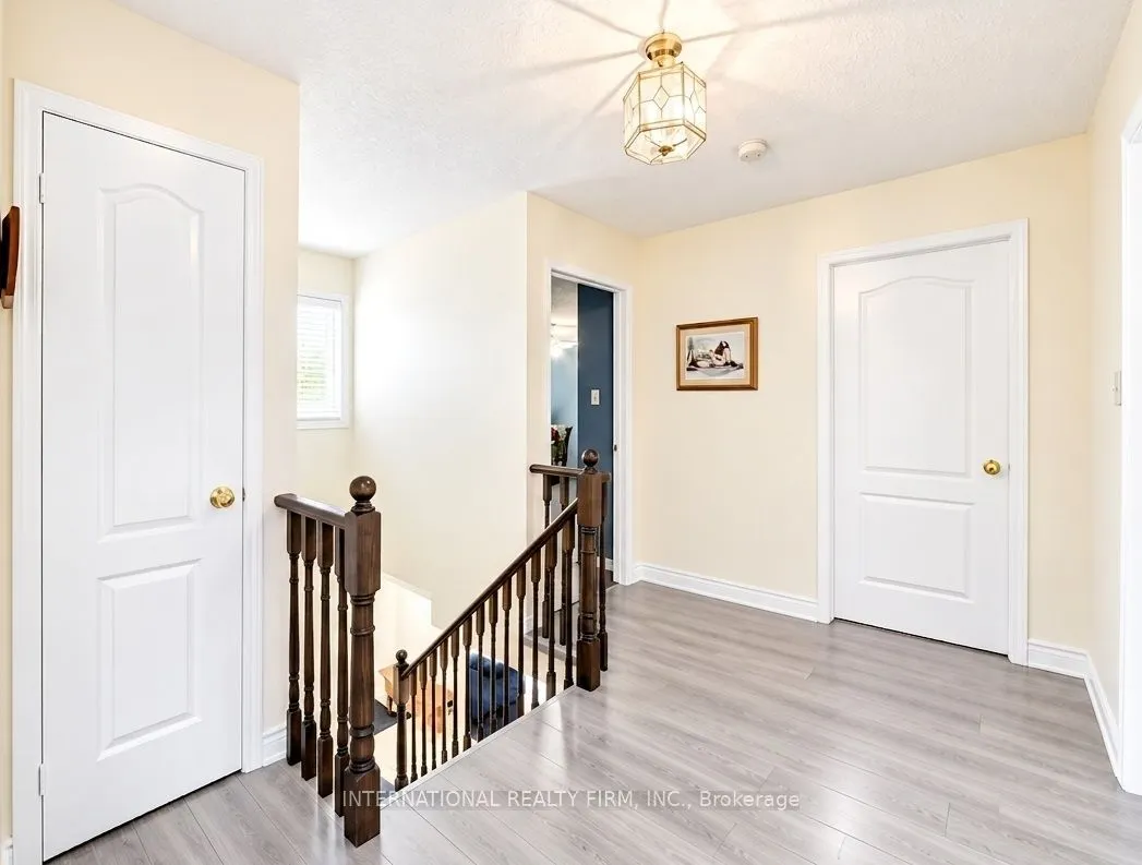 2095 Lynn Heights Drive